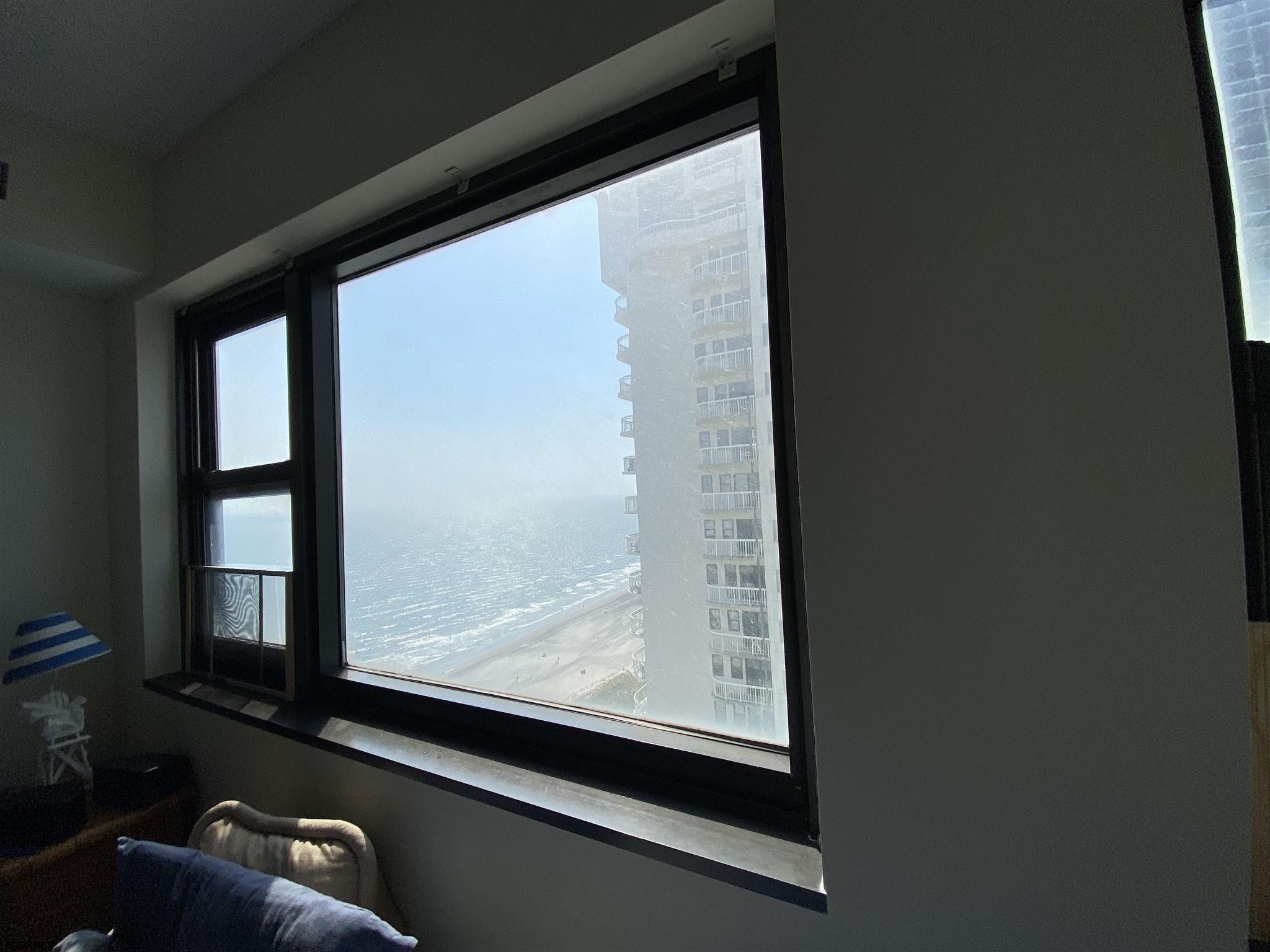 Atlantic City, New Jersey 08401, United States, 1 Bedroom Bedrooms, ,2 BathroomsBathrooms,Residential,Active,197360