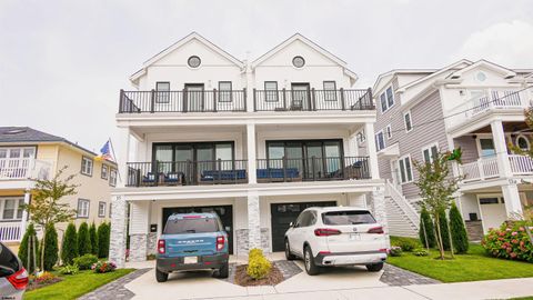 Homes For Rent - 15 N Jefferson Ave<br/> Margate, NJ 08402