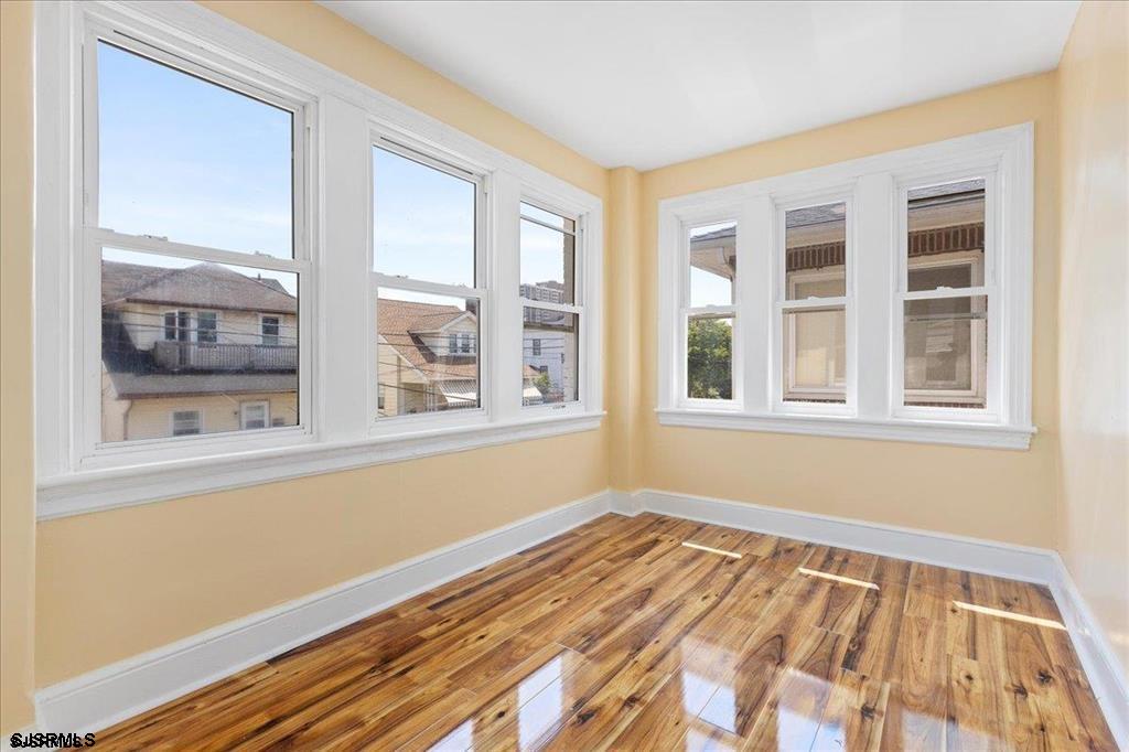 Ventnor, New Jersey 08406, United States, 7 Bedrooms Bedrooms, ,4 BathroomsBathrooms,Residential,Active,133468