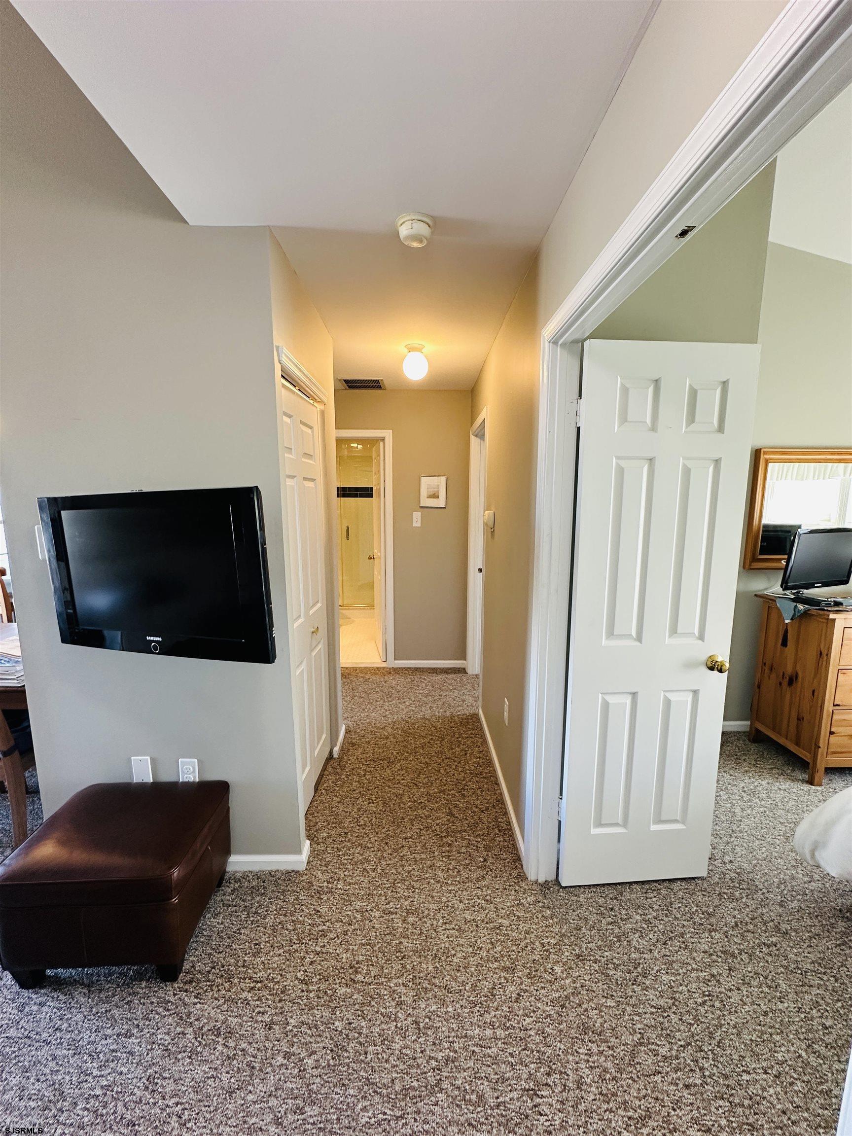 Brigantine, New Jersey 08203, United States, 2 Bedrooms Bedrooms, ,1 BathroomBathrooms,Residential,Active,77395