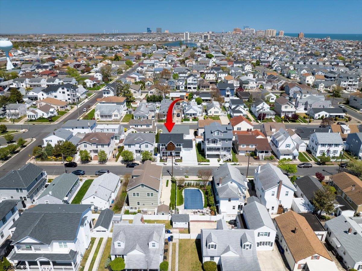 Margate, New Jersey 08402, United States, 4 Bedrooms Bedrooms, ,3 BathroomsBathrooms,Residential,Active,177342