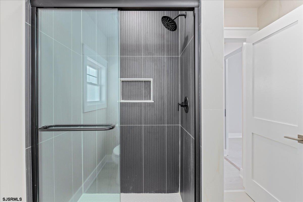 Margate, New Jersey 08402, United States, 4 Bedrooms Bedrooms, ,3 BathroomsBathrooms,Residential,Active,177342