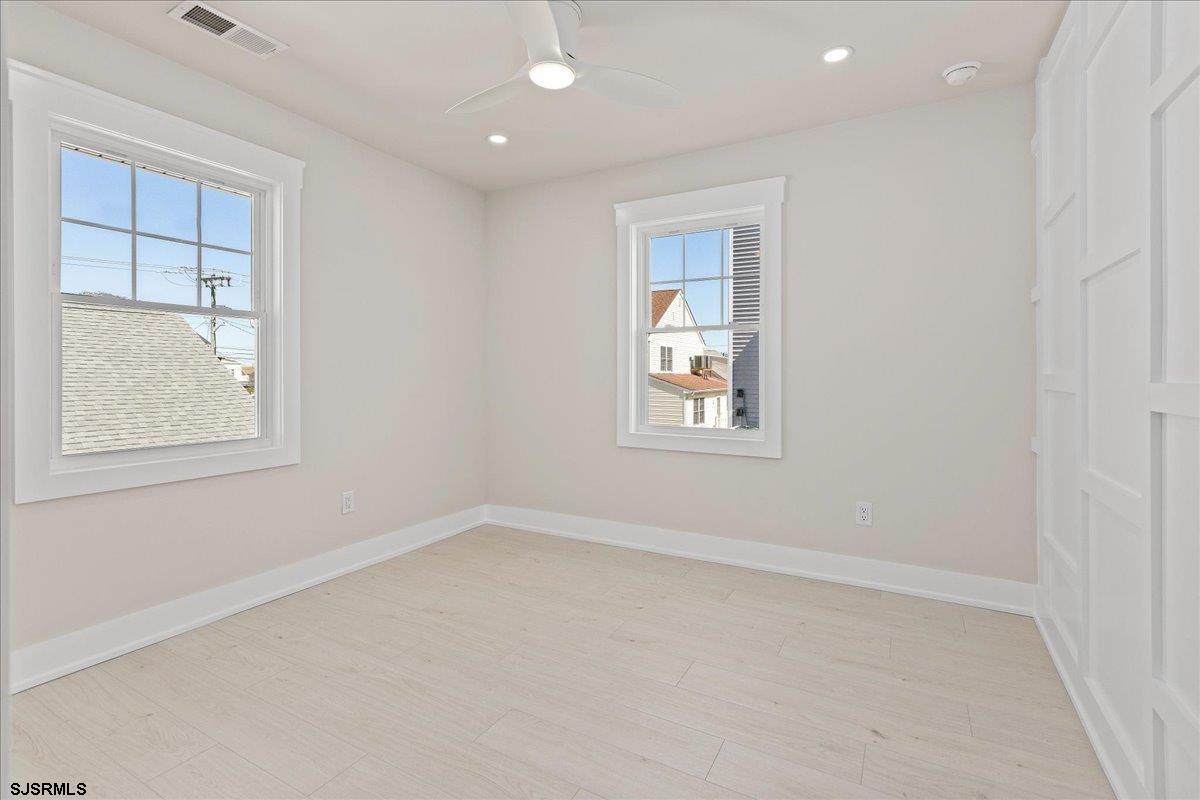 Margate, New Jersey 08402, United States, 4 Bedrooms Bedrooms, ,3 BathroomsBathrooms,Residential,Active,177342