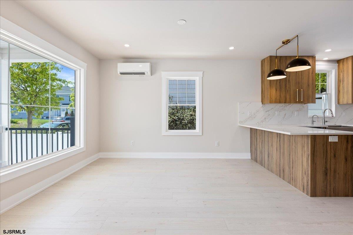 Margate, New Jersey 08402, United States, 4 Bedrooms Bedrooms, ,3 BathroomsBathrooms,Residential,Active,177342