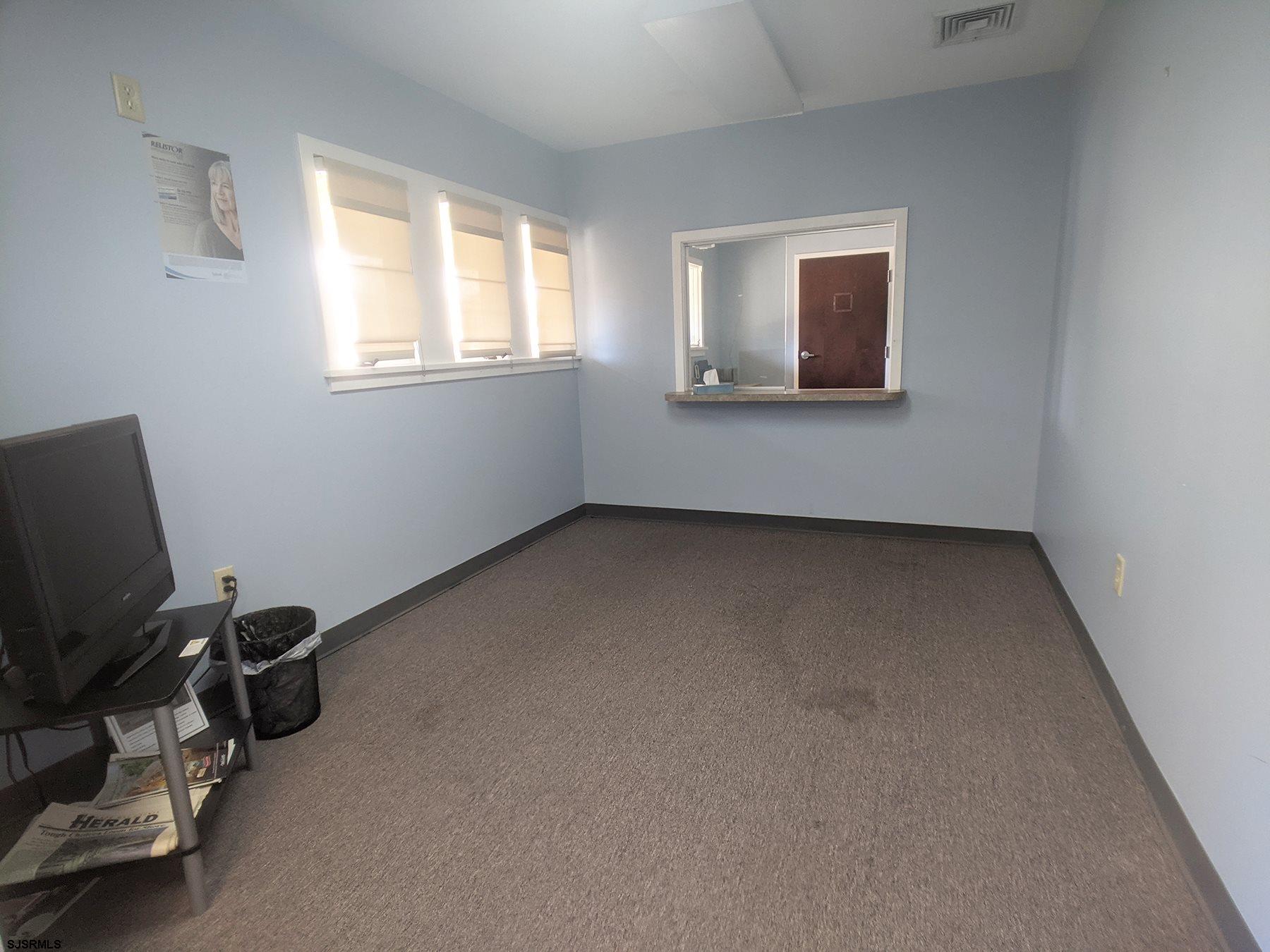 Cape May Court House, New Jersey 08210, United States, ,Commercial,Pending,75542
