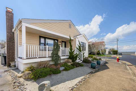 Homes For Rent - 228 N 34th Ave<br/> Atlantic County, Longport, NJ 08403