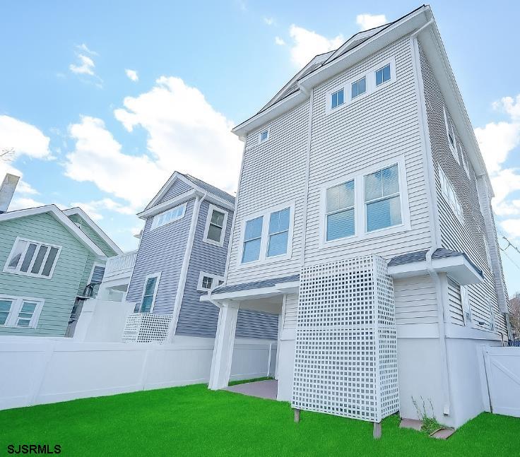 Ocean City, New Jersey 08226, United States, 4 Bedrooms Bedrooms, ,3 BathroomsBathrooms,Residential,Active,239978