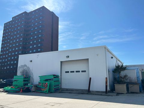 300 N Tennessee Atlantic City NJ 08401