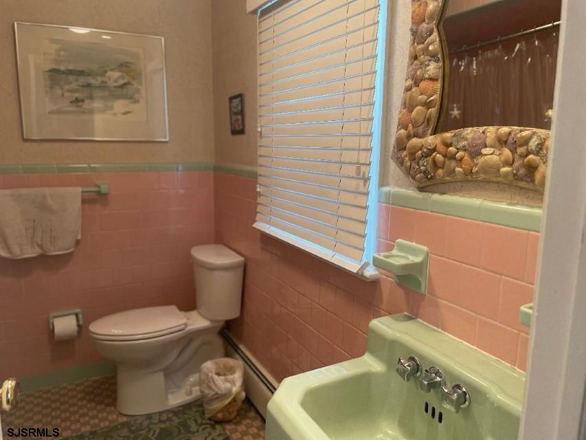 Margate, New Jersey 08402, United States, 3 Bedrooms Bedrooms, ,3 BathroomsBathrooms,Residential,Active,85934