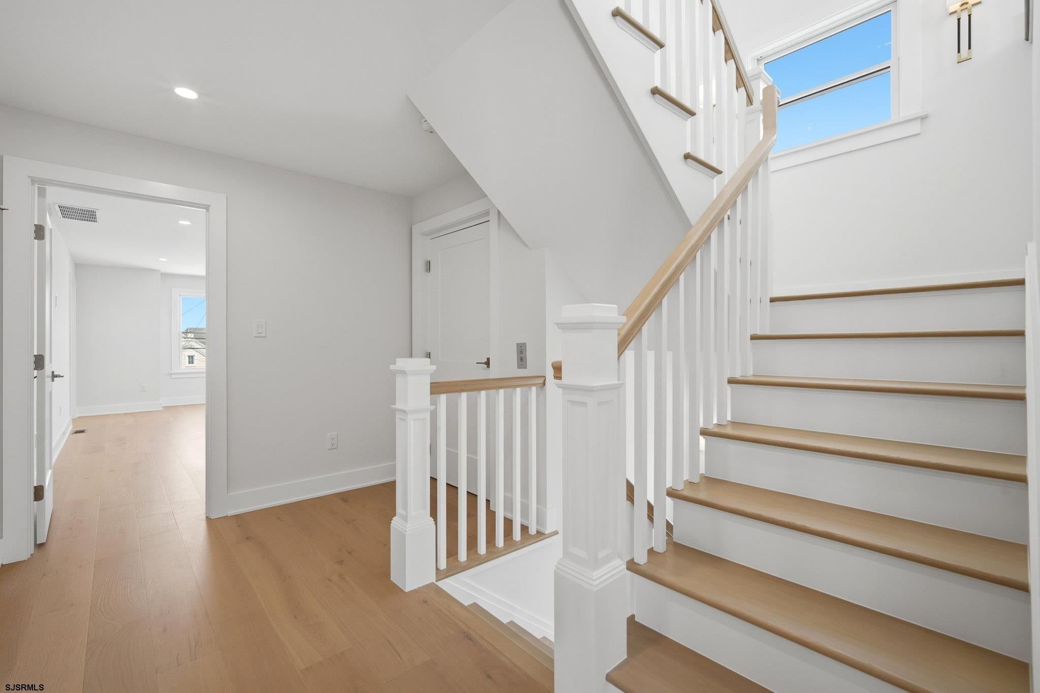 230 7th St S, Brigantine, NJ, 08203, USA, 5 Bedrooms Bedrooms, ,5 BathroomsBathrooms,Residential,Pending,230 7th St S,606846