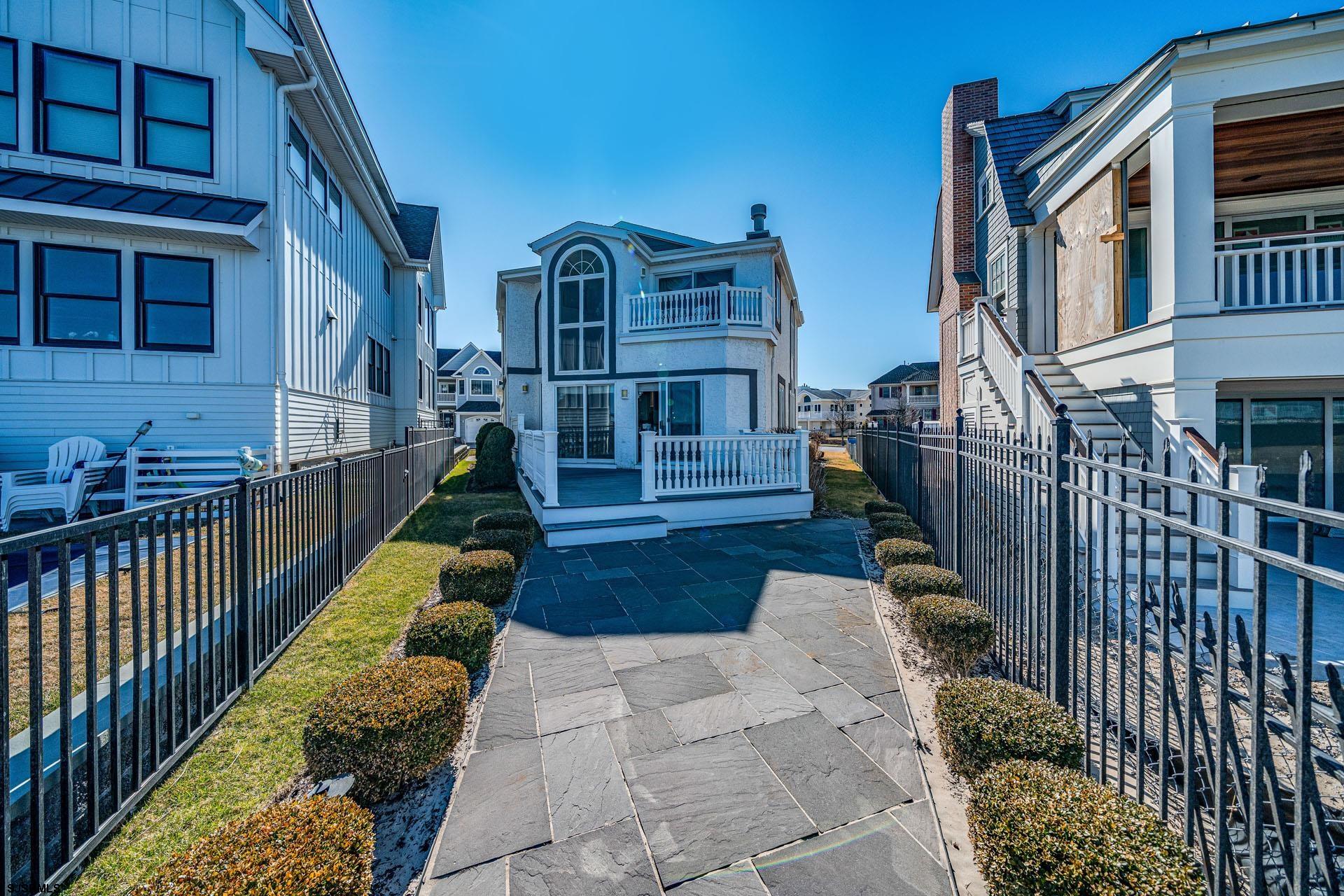 2 Brittany Dr