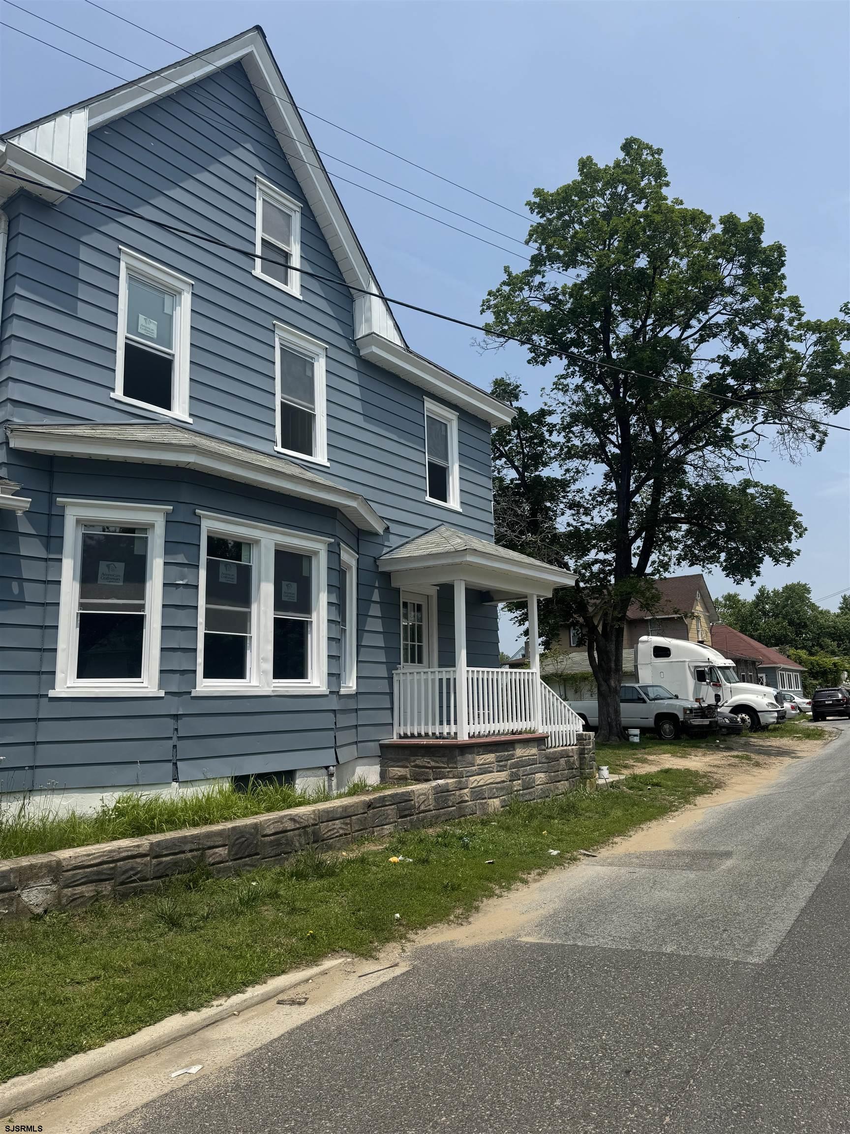 Penns Grove Borough, New Jersey 08069, United States, 3 Bedrooms Bedrooms, ,2 BathroomsBathrooms,Residential,Active,157383