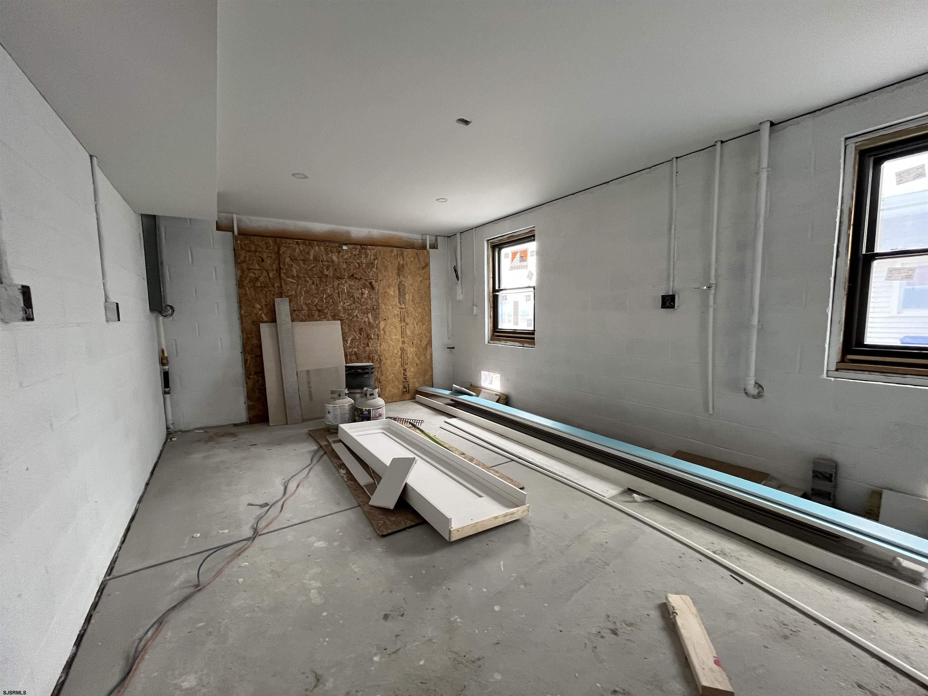 Margate, New Jersey 08402, United States, 5 Bedrooms Bedrooms, ,5 BathroomsBathrooms,Residential,Active,8488