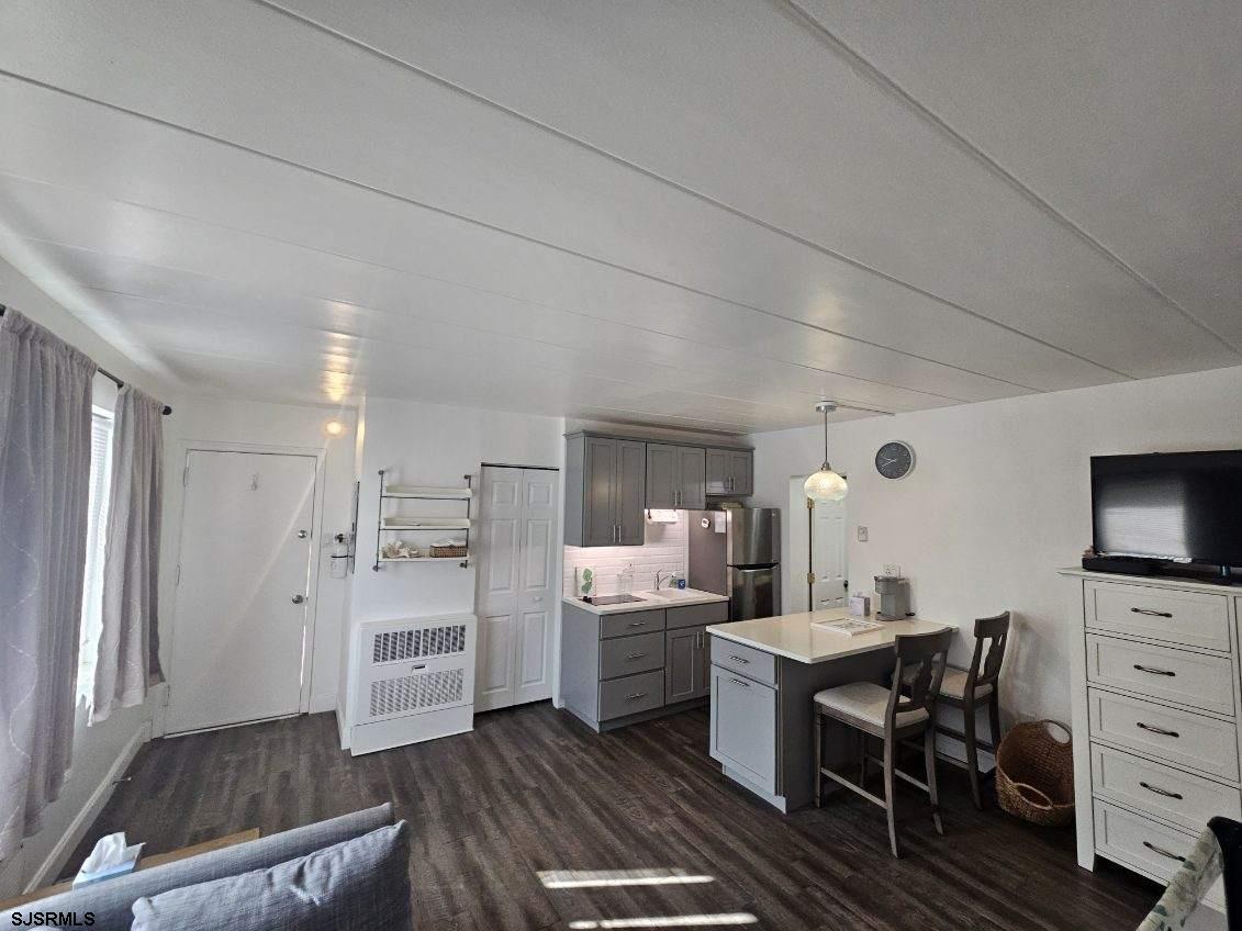 Margate, New Jersey 08402, United States, ,1 BathroomBathrooms,Residential,Active,244254