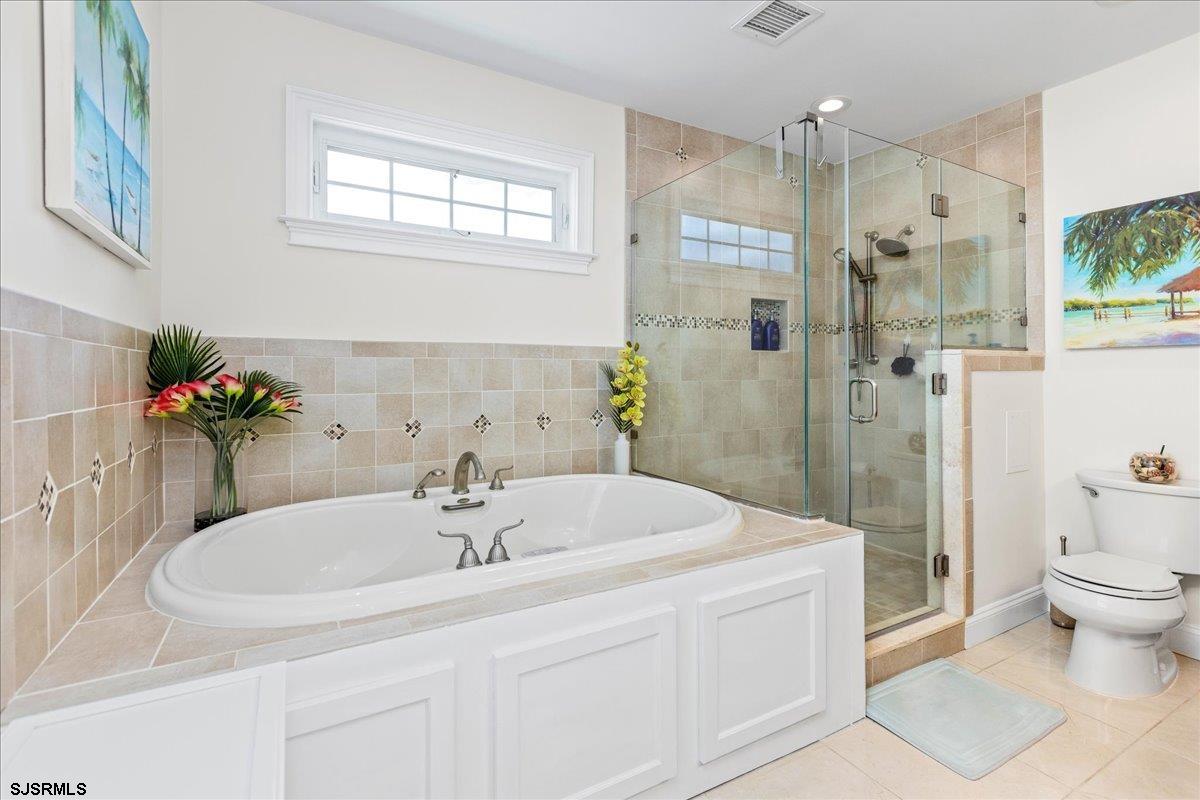 Atlantic City, New Jersey 08401, United States, 8 Bedrooms Bedrooms, ,5 BathroomsBathrooms,Residential,Active,86207