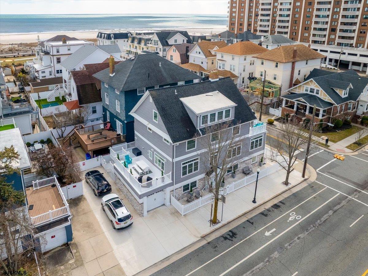 Atlantic City, New Jersey 08401, United States, 8 Bedrooms Bedrooms, ,5 BathroomsBathrooms,Residential,Active,86207