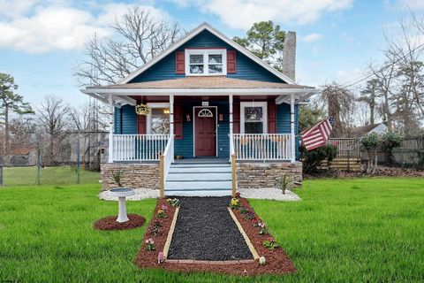 Homes For Sale - 30 2nd Street<br/> Franklinville, NJ 08322