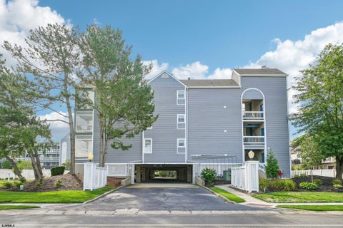 Condo For Sale - 4800 Harbor Blvd #1302<br/> Brigantine, NJ 08203