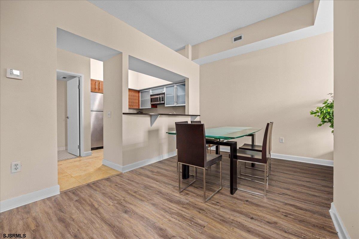 Atlantic City, New Jersey 08401, United States, 2 Bedrooms Bedrooms, ,2 BathroomsBathrooms,Residential,Active,228958