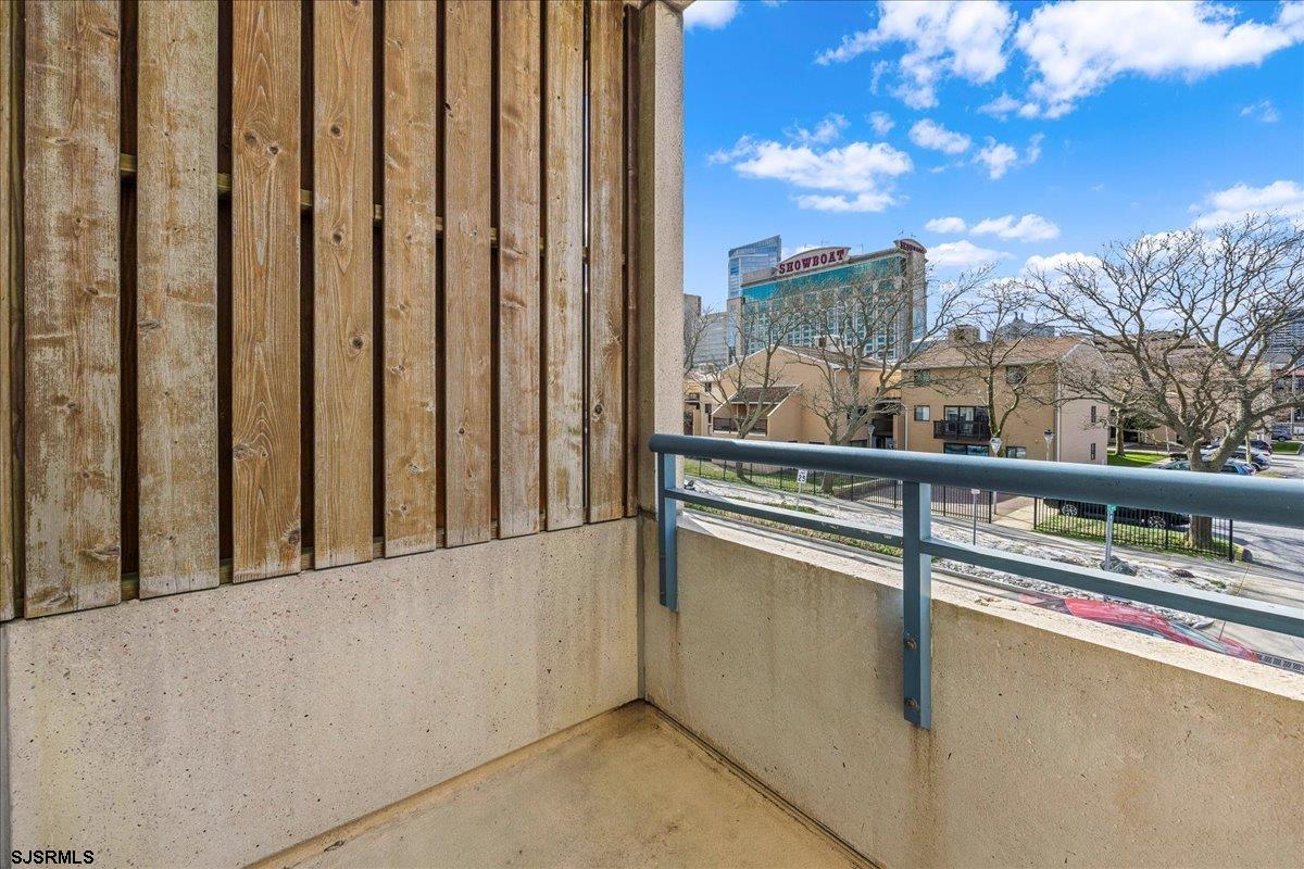 Atlantic City, New Jersey 08401, United States, 2 Bedrooms Bedrooms, ,2 BathroomsBathrooms,Residential,Active,228958