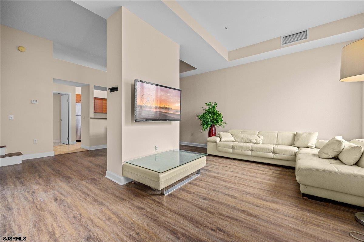 Atlantic City, New Jersey 08401, United States, 2 Bedrooms Bedrooms, ,2 BathroomsBathrooms,Residential,Active,228958