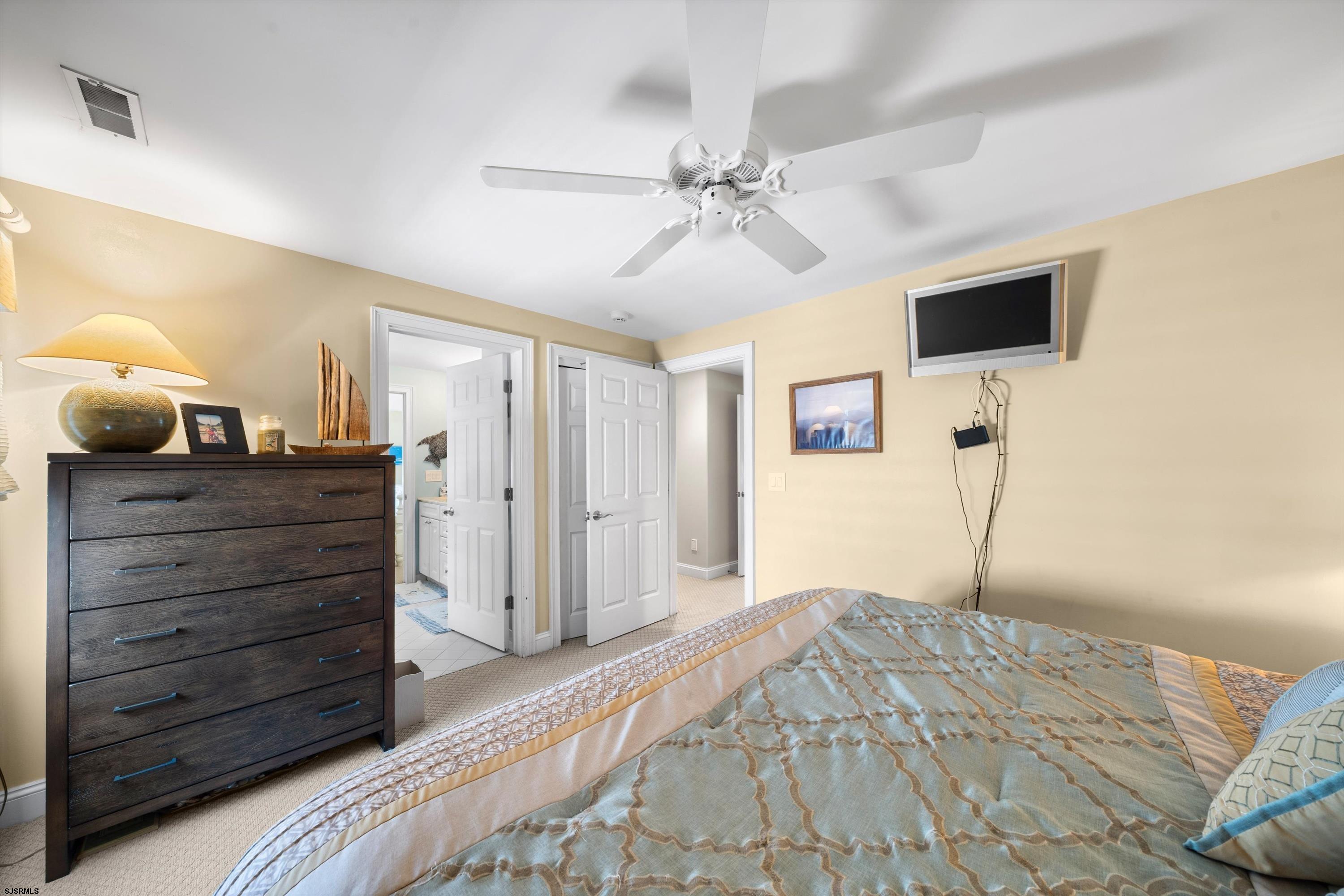 Ocean City, New Jersey 08226, United States, 5 Bedrooms Bedrooms, ,4 BathroomsBathrooms,Residential,Active,161394