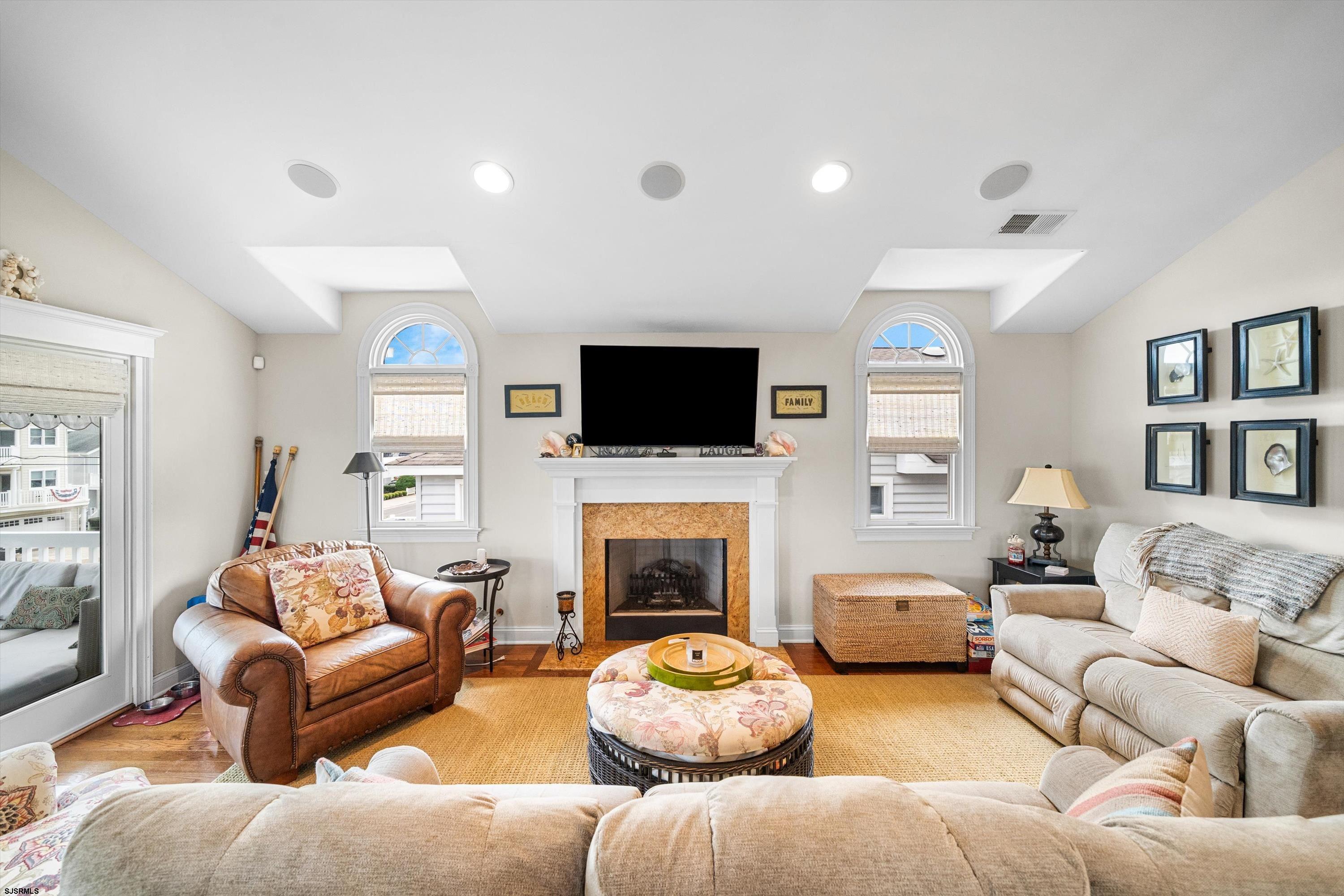 Ocean City, New Jersey 08226, United States, 5 Bedrooms Bedrooms, ,4 BathroomsBathrooms,Residential,Active,161394