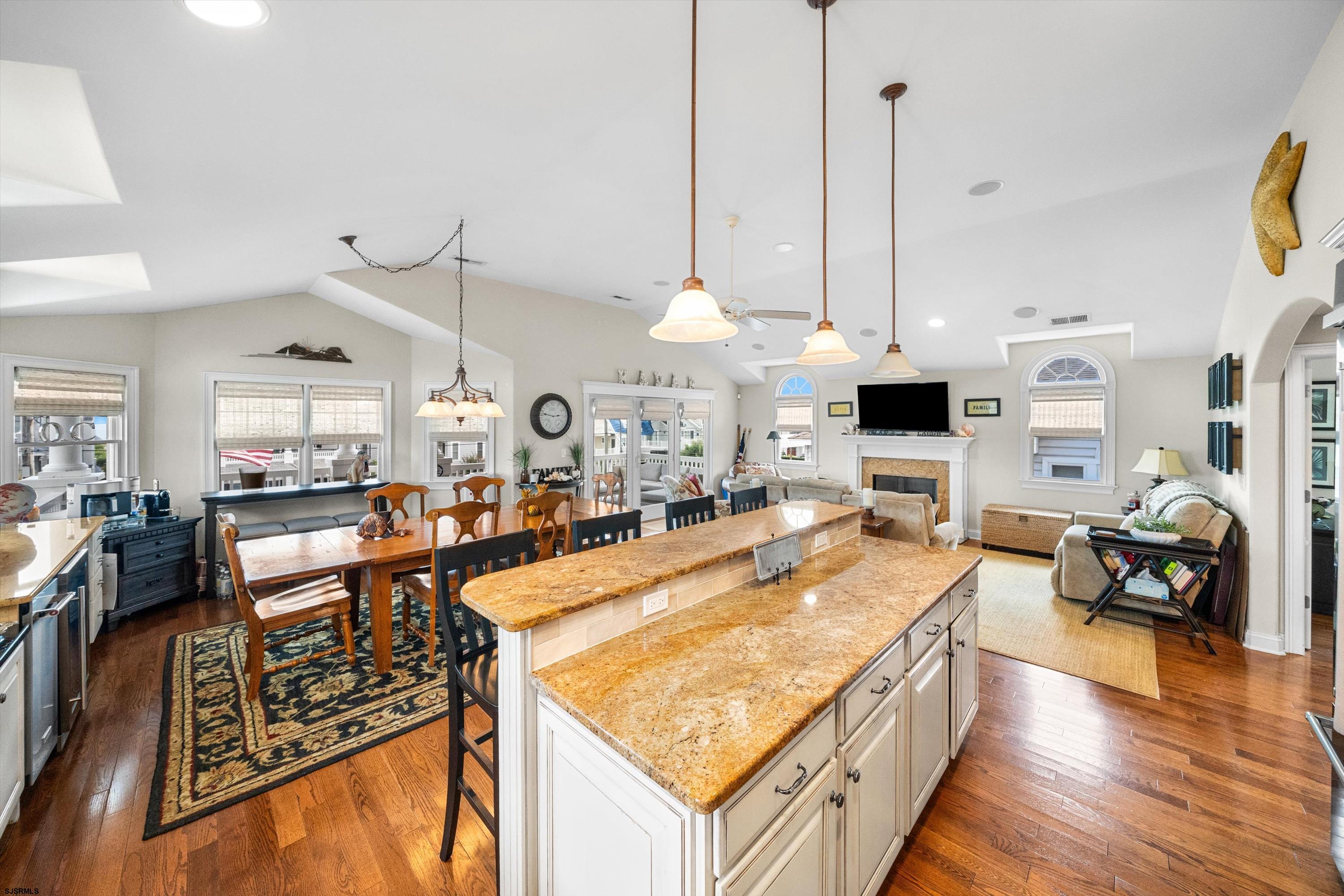 Ocean City, New Jersey 08226, United States, 5 Bedrooms Bedrooms, ,4 BathroomsBathrooms,Residential,Active,161394