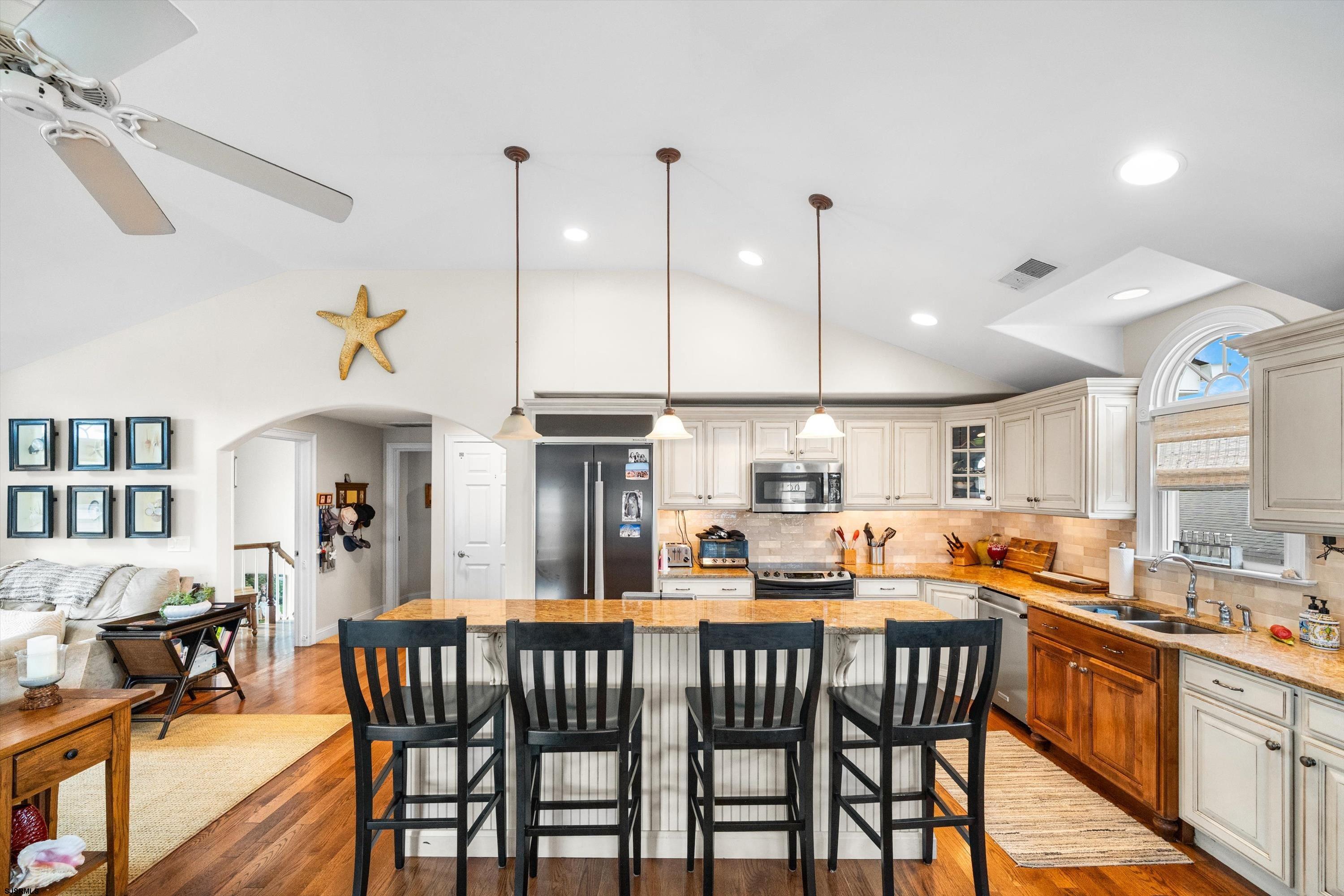 Ocean City, New Jersey 08226, United States, 5 Bedrooms Bedrooms, ,4 BathroomsBathrooms,Residential,Active,161394