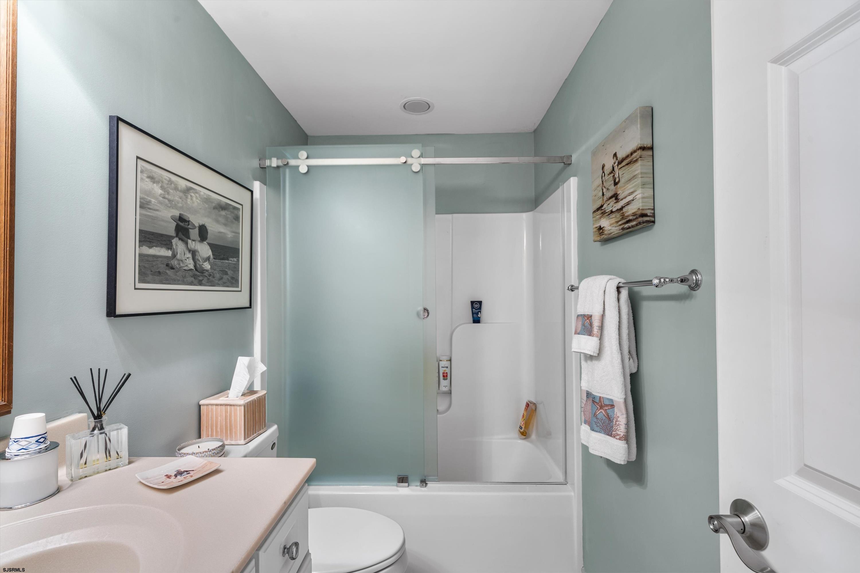 Ocean City, New Jersey 08226, United States, 5 Bedrooms Bedrooms, ,4 BathroomsBathrooms,Residential,Active,161394