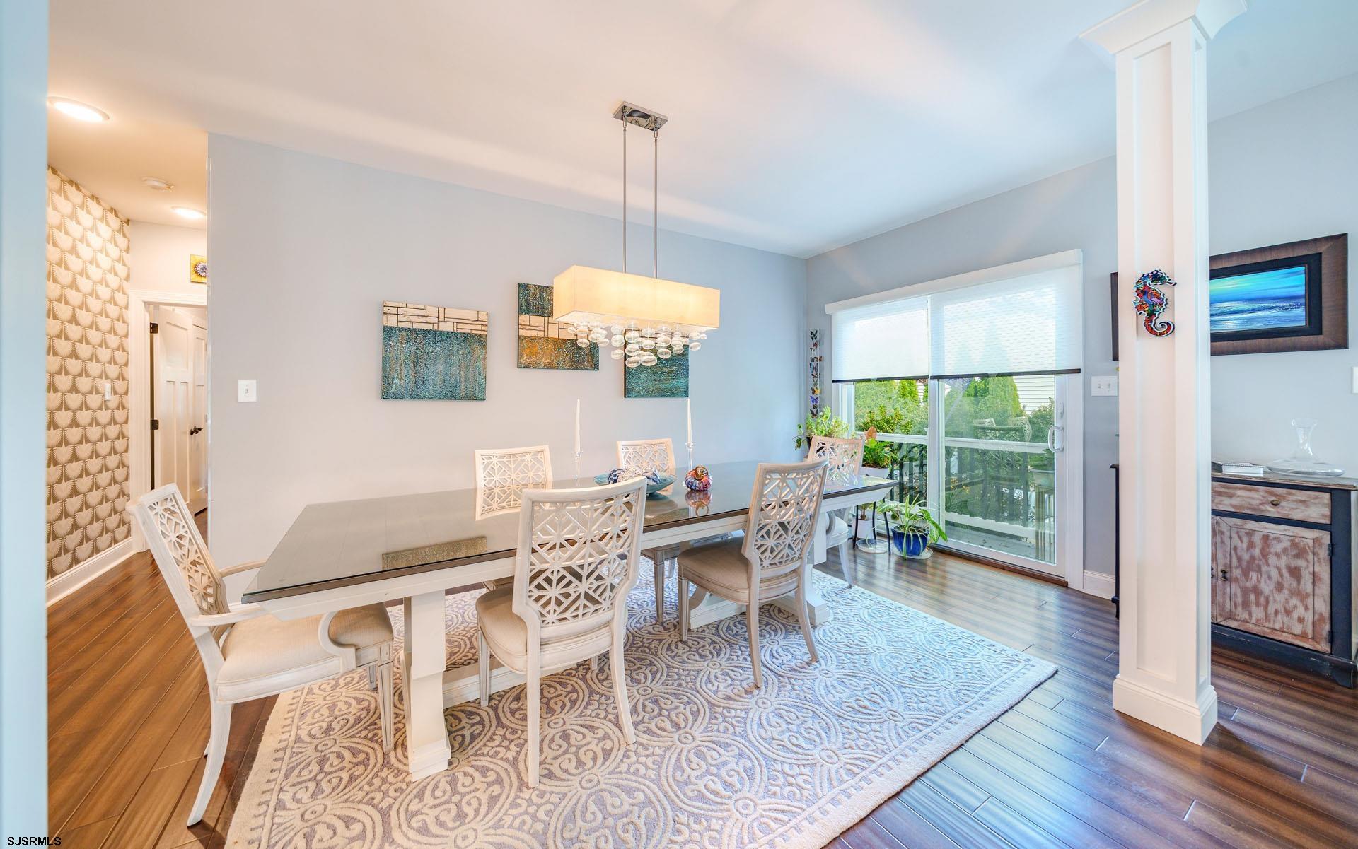 230 W Seaspray Road