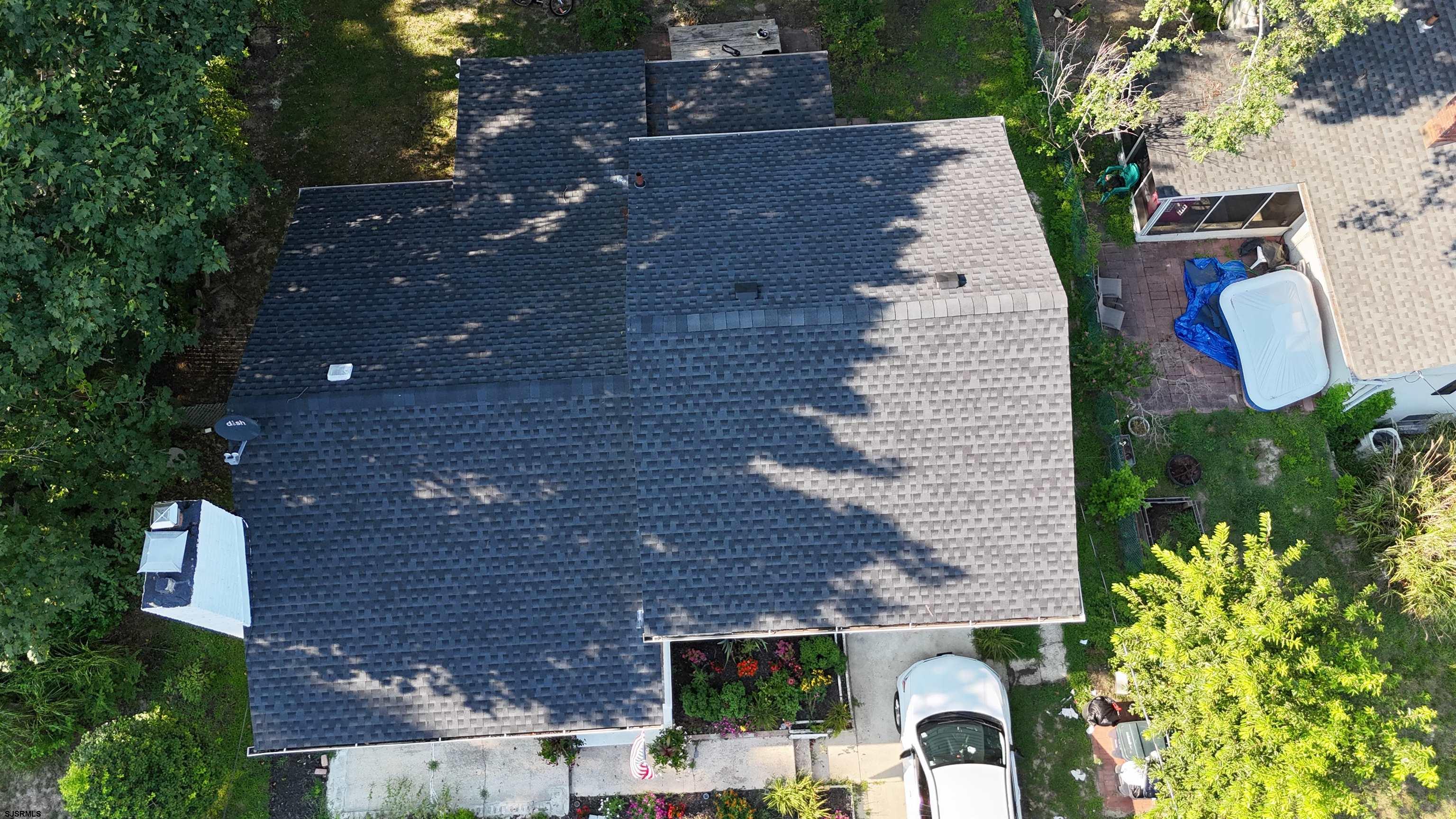 340 Hobart Avenue