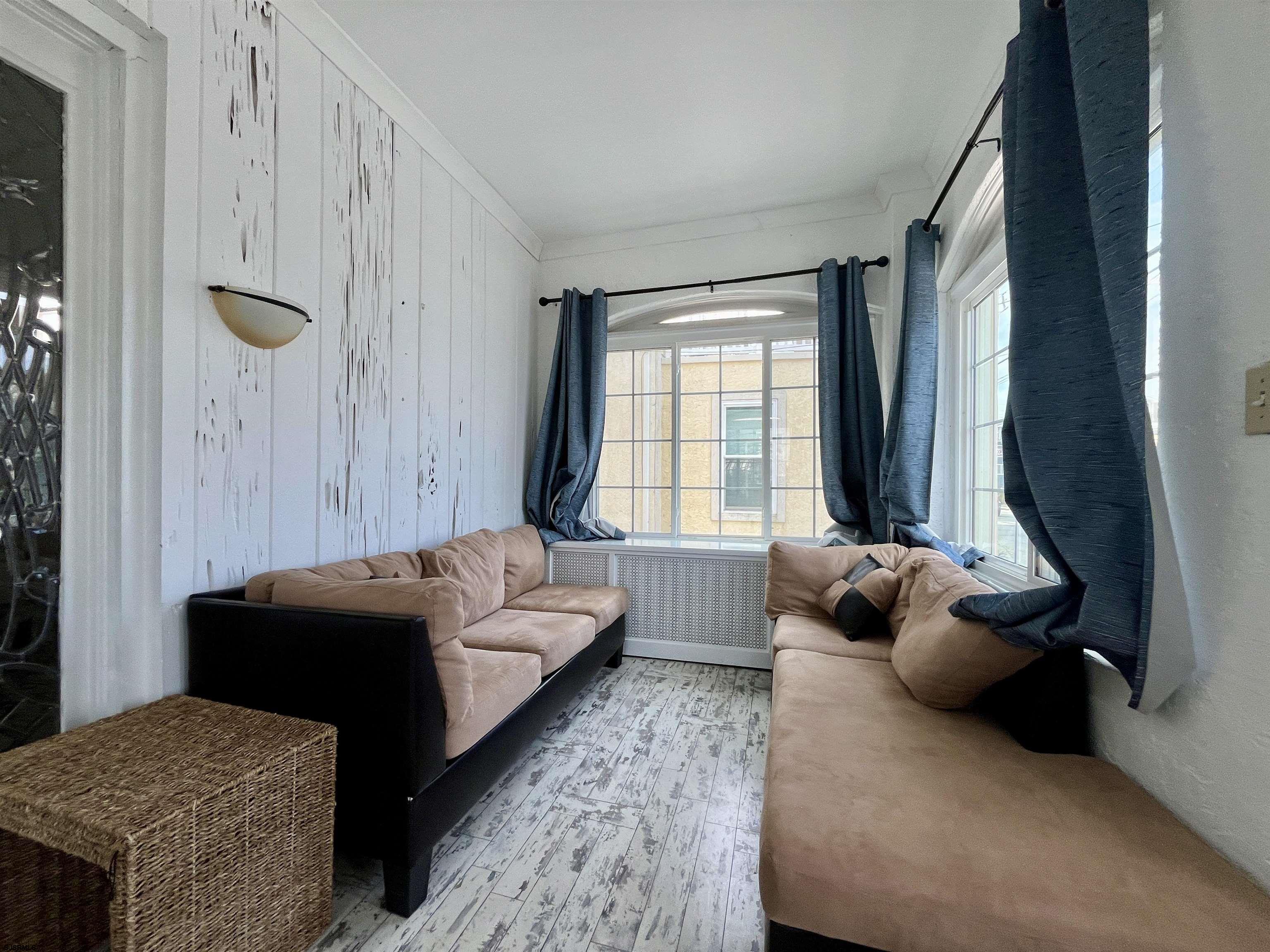 Ventnor, New Jersey 08406, United States, 4 Bedrooms Bedrooms, ,3 BathroomsBathrooms,Residential,Active,97326