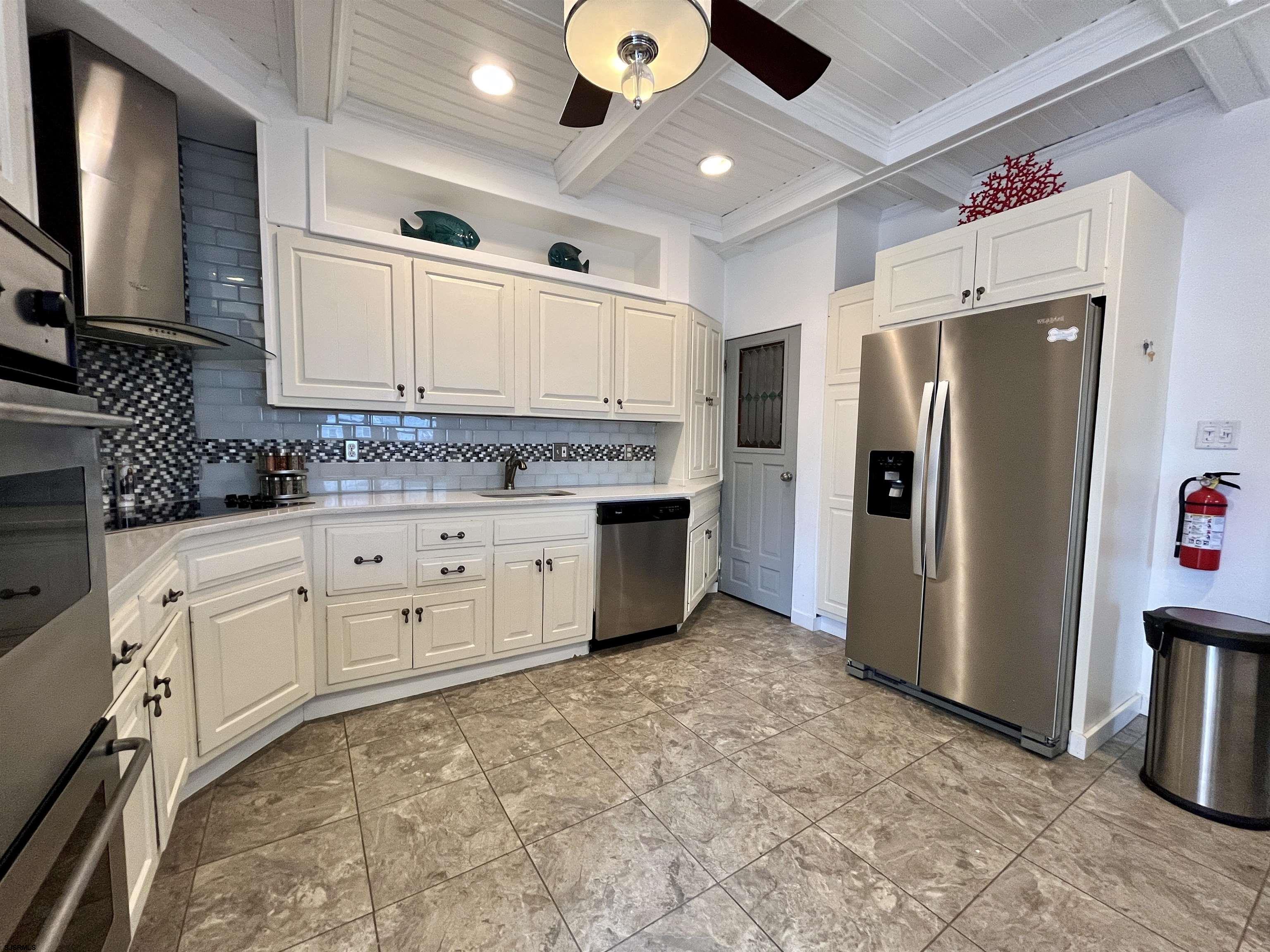 Ventnor, New Jersey 08406, United States, 4 Bedrooms Bedrooms, ,3 BathroomsBathrooms,Residential,Active,97326