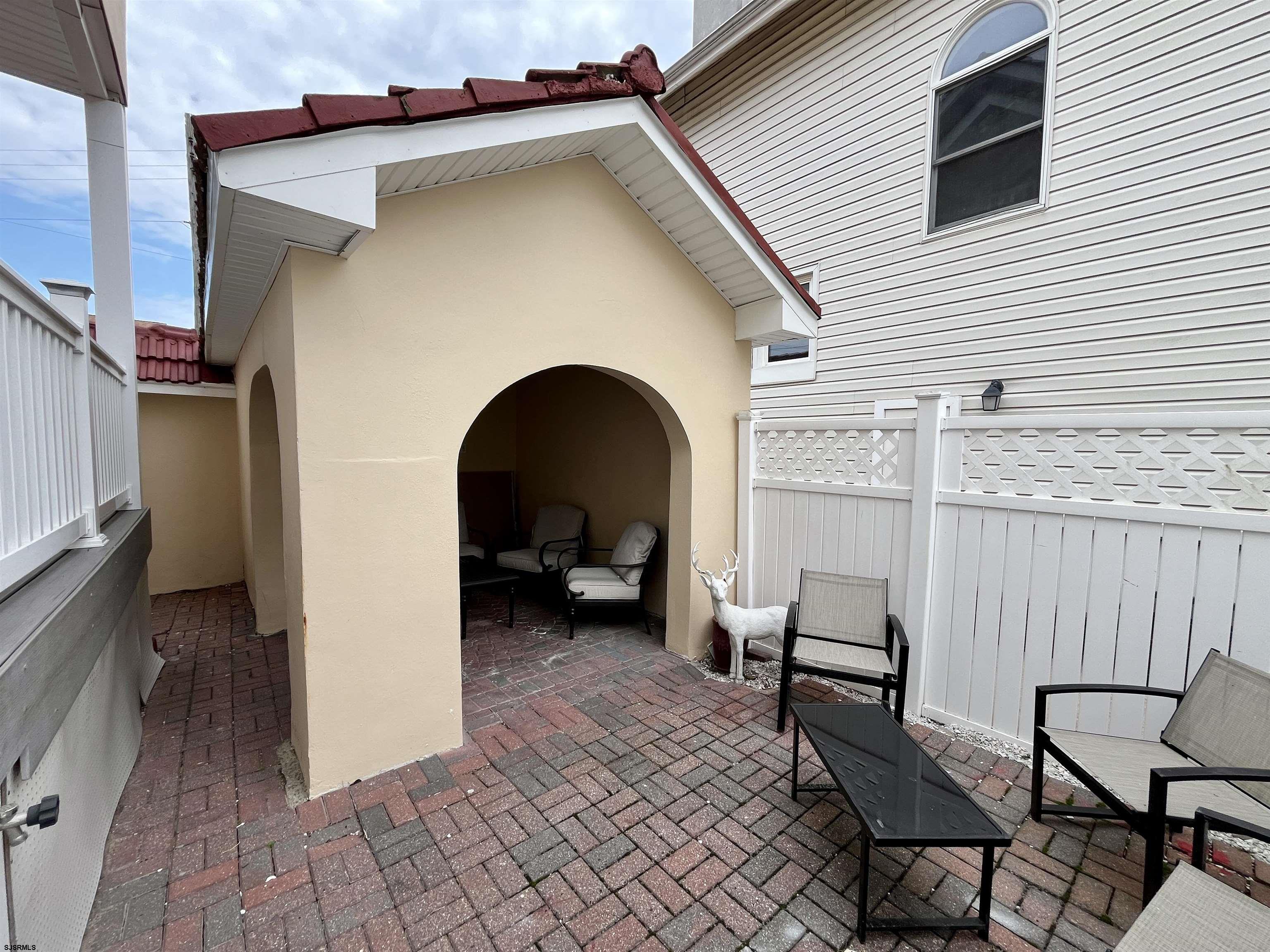 Ventnor, New Jersey 08406, United States, 4 Bedrooms Bedrooms, ,3 BathroomsBathrooms,Residential,Active,97326