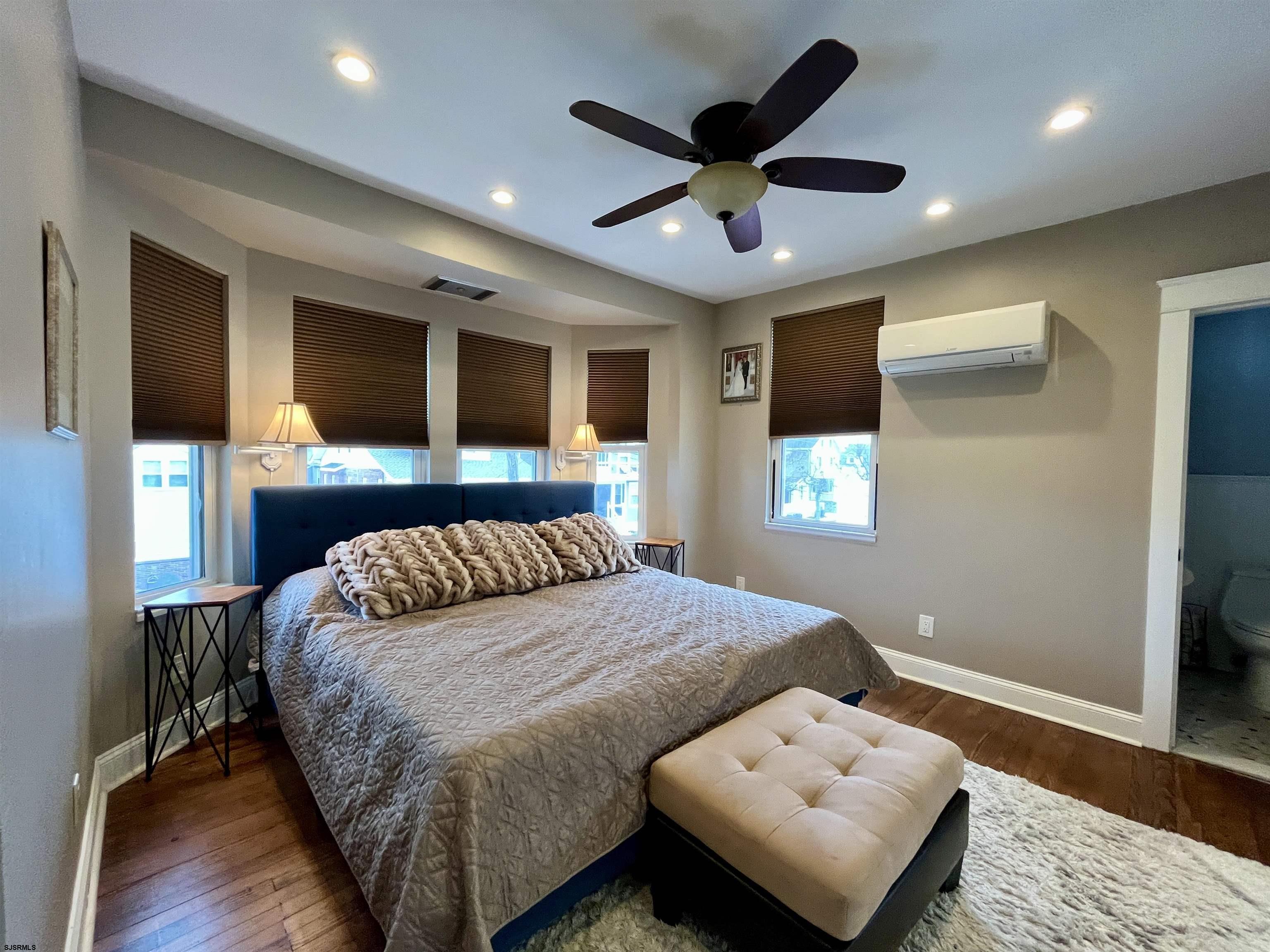 Ventnor, New Jersey 08406, United States, 4 Bedrooms Bedrooms, ,3 BathroomsBathrooms,Residential,Active,97326