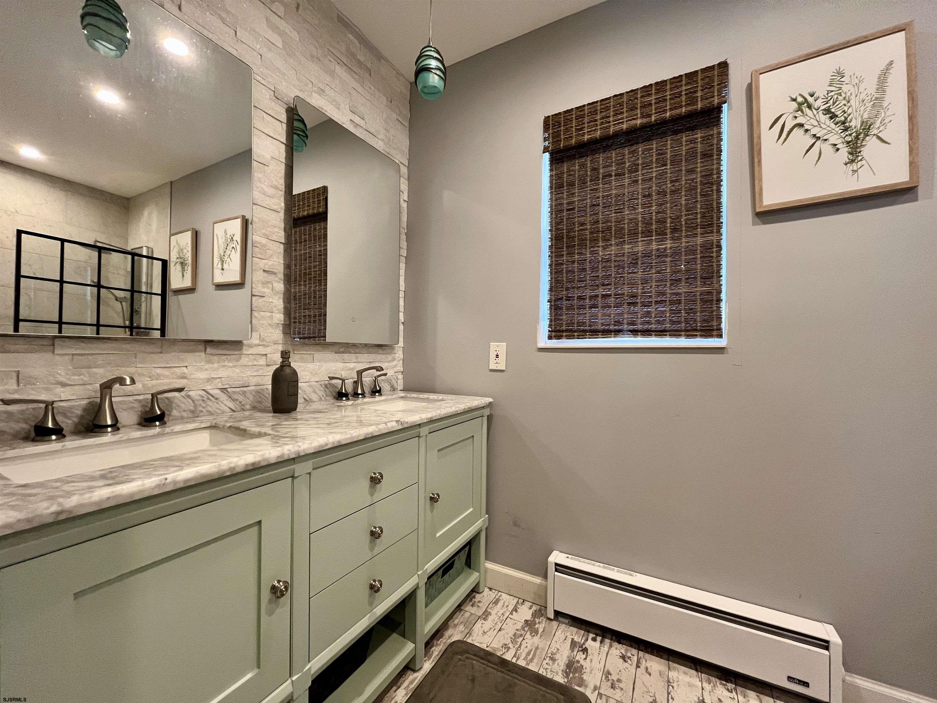 Ventnor, New Jersey 08406, United States, 4 Bedrooms Bedrooms, ,3 BathroomsBathrooms,Residential,Active,97326