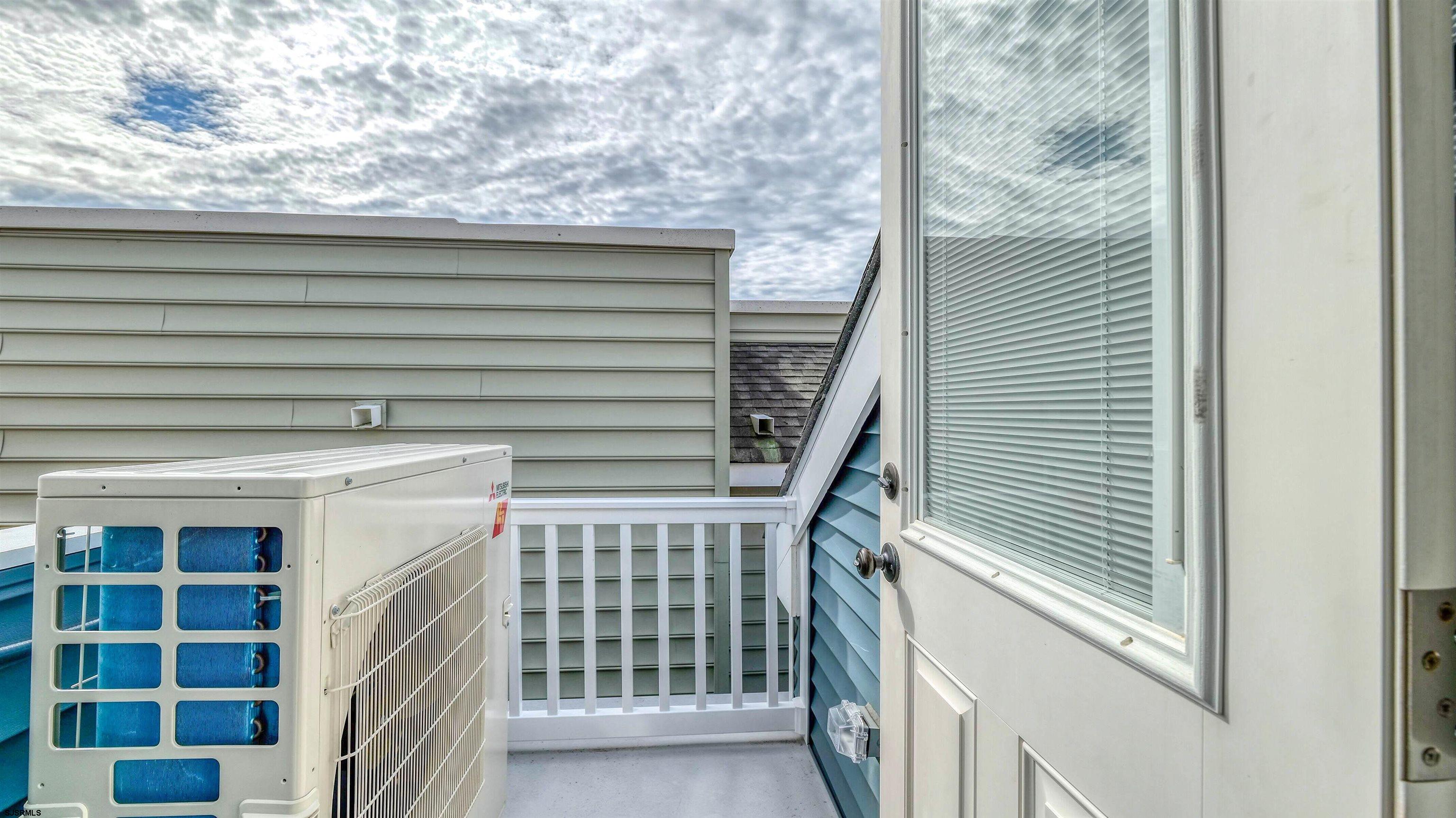 Margate, New Jersey 08402, United States, 2 Bedrooms Bedrooms, ,2 BathroomsBathrooms,Residential,Active,228494