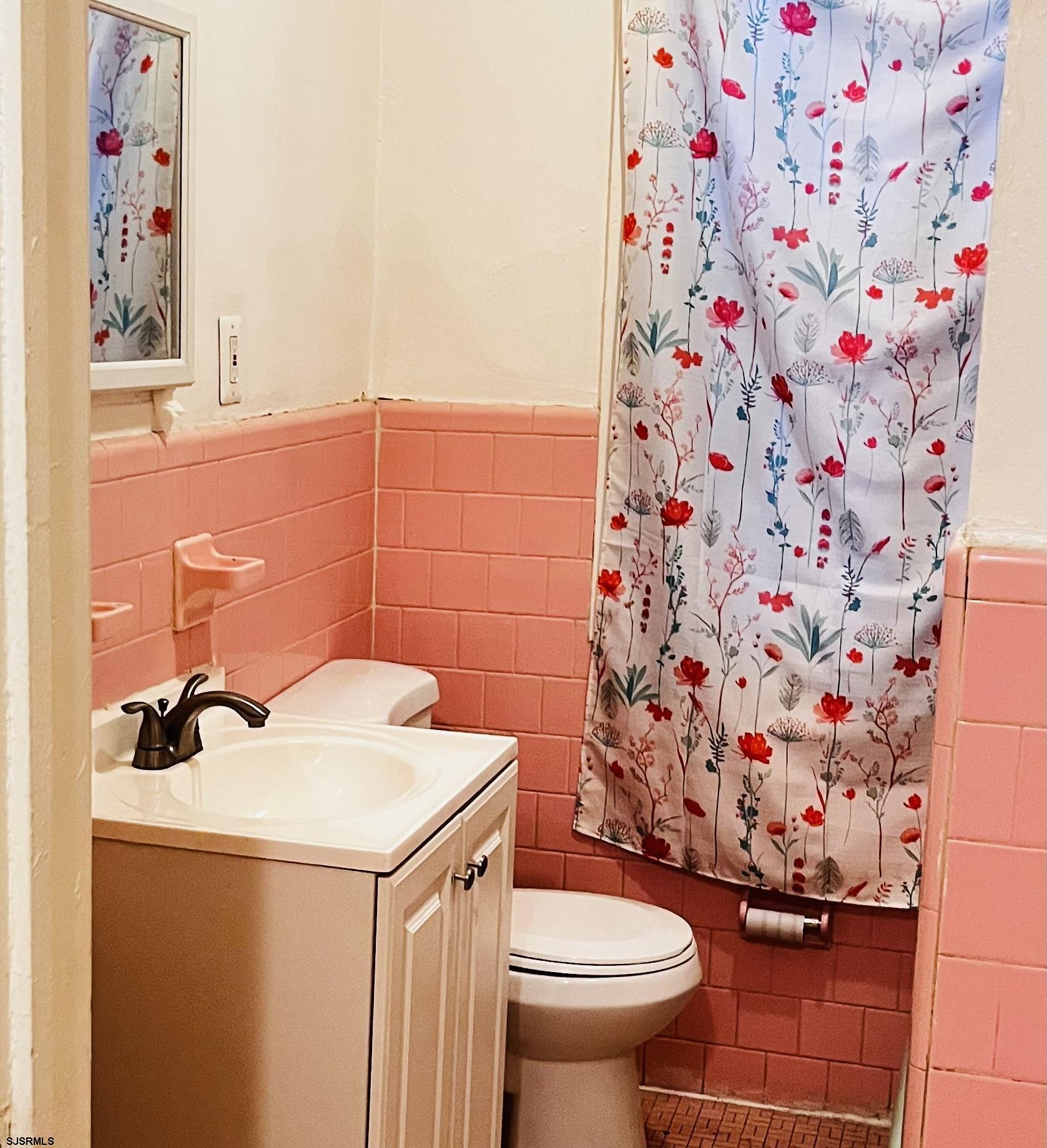 Atlantic City, New Jersey 08401, United States, 2 Bedrooms Bedrooms, ,1 BathroomBathrooms,Residential,Active,3367