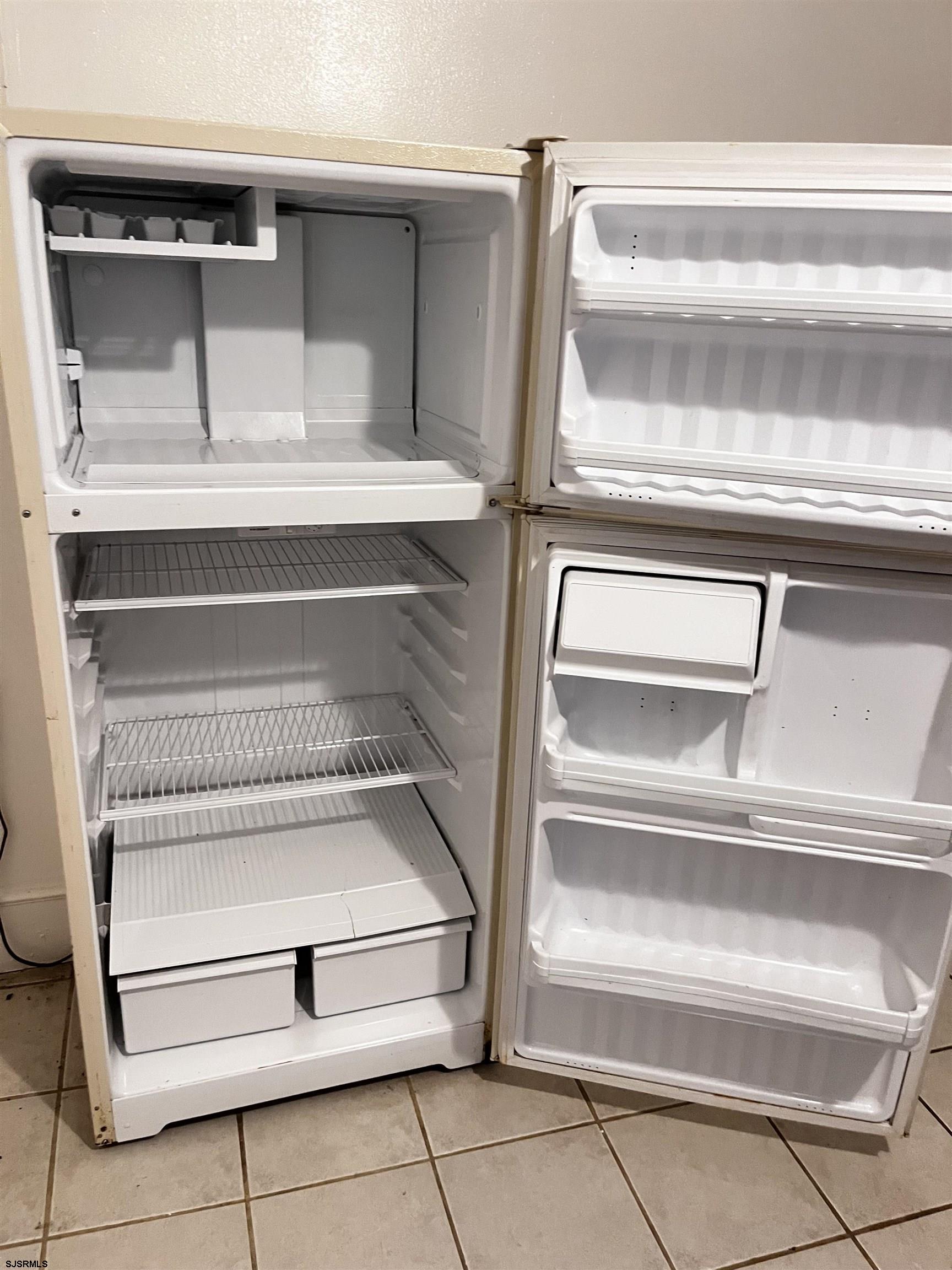 Atlantic City, New Jersey 08401, United States, 2 Bedrooms Bedrooms, ,1 BathroomBathrooms,Residential,Active,3367