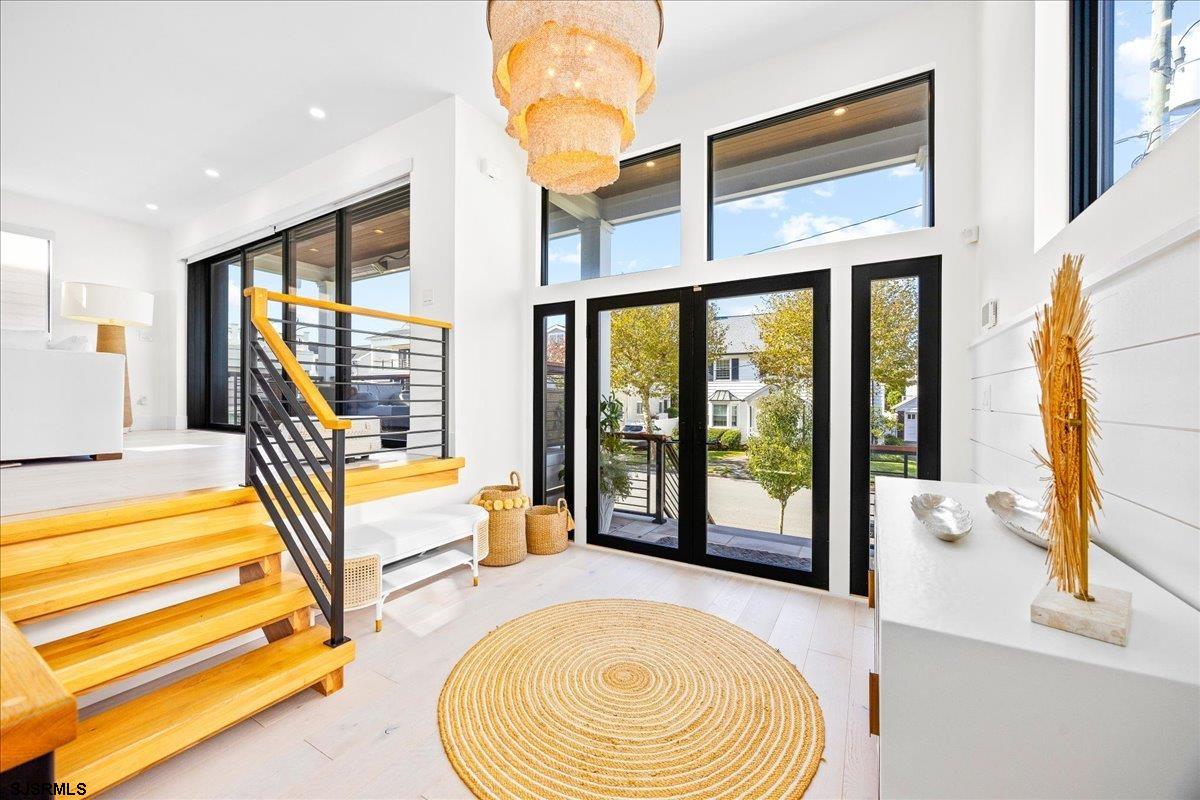 Margate, New Jersey 08402, United States, 6 Bedrooms Bedrooms, ,6 BathroomsBathrooms,Residential,Active,230123