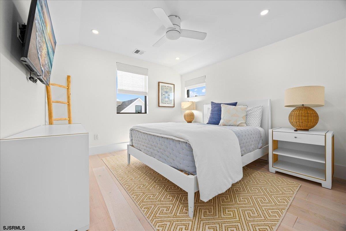 Margate, New Jersey 08402, United States, 6 Bedrooms Bedrooms, ,6 BathroomsBathrooms,Residential,Active,230123