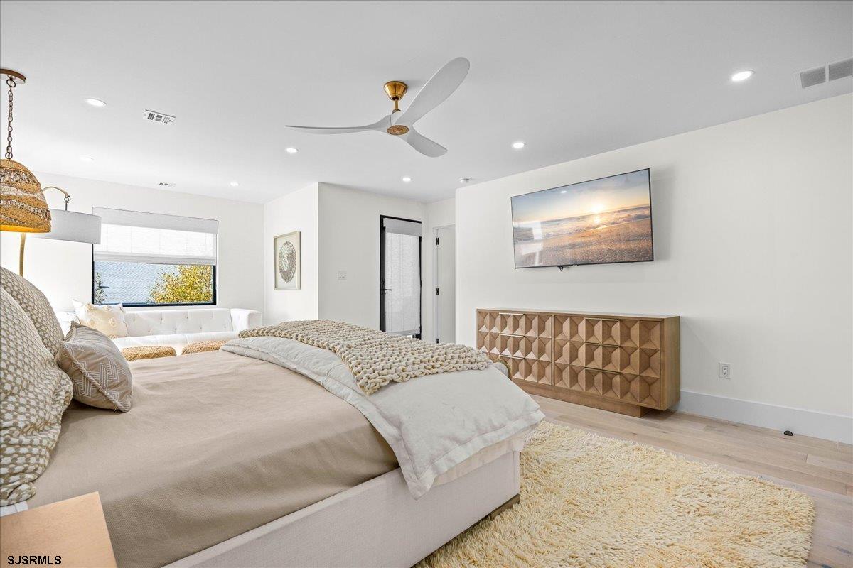 Margate, New Jersey 08402, United States, 6 Bedrooms Bedrooms, ,6 BathroomsBathrooms,Residential,Active,230123