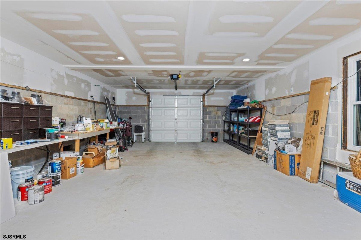 Ventnor, New Jersey 08406, United States, 6 Bedrooms Bedrooms, ,5 BathroomsBathrooms,Residential,Active,41467