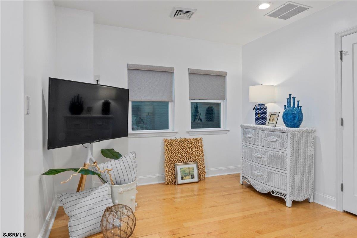 Ventnor, New Jersey 08406, United States, 6 Bedrooms Bedrooms, ,5 BathroomsBathrooms,Residential,Active,41467