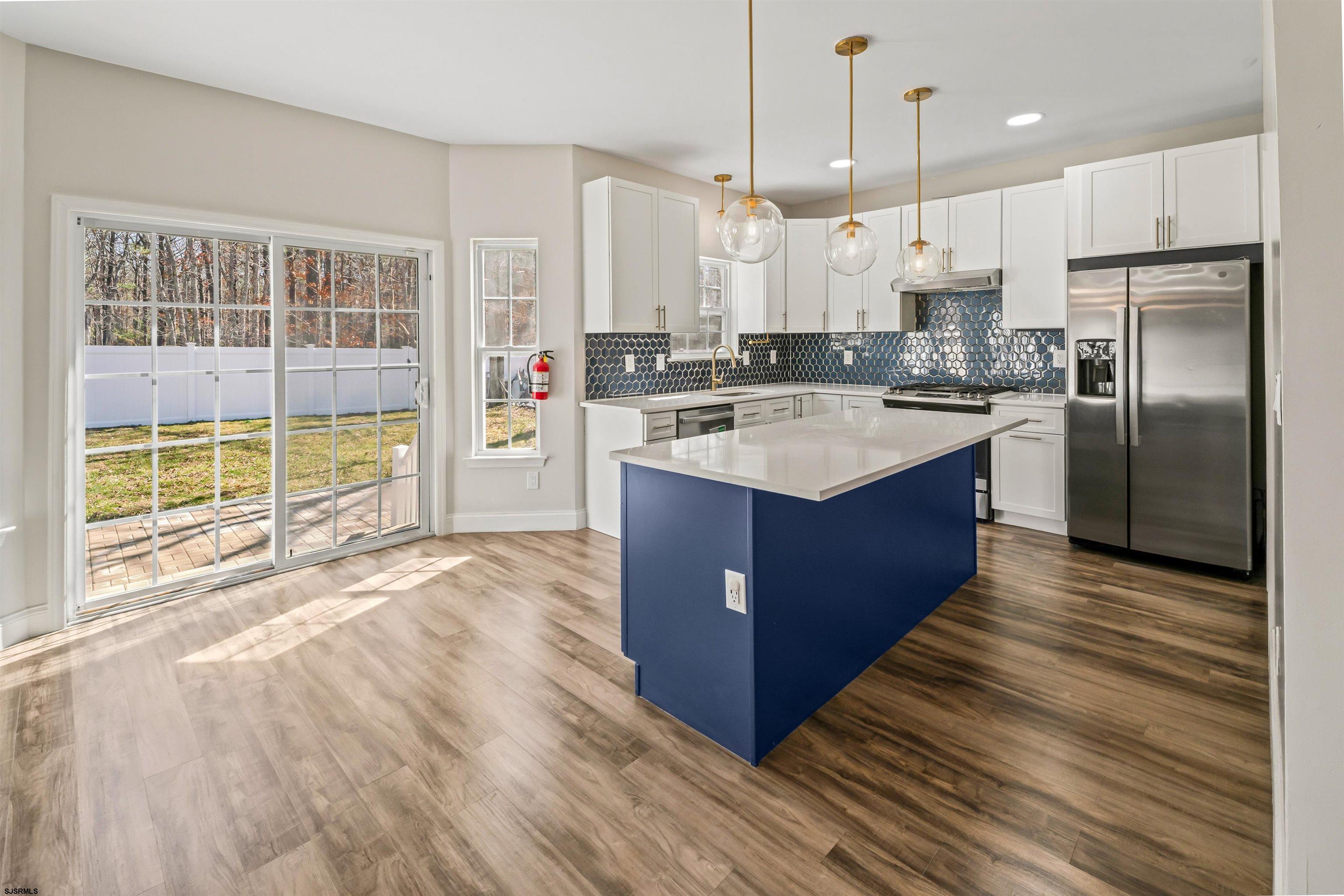 418 Ebony Tree Ave Ave