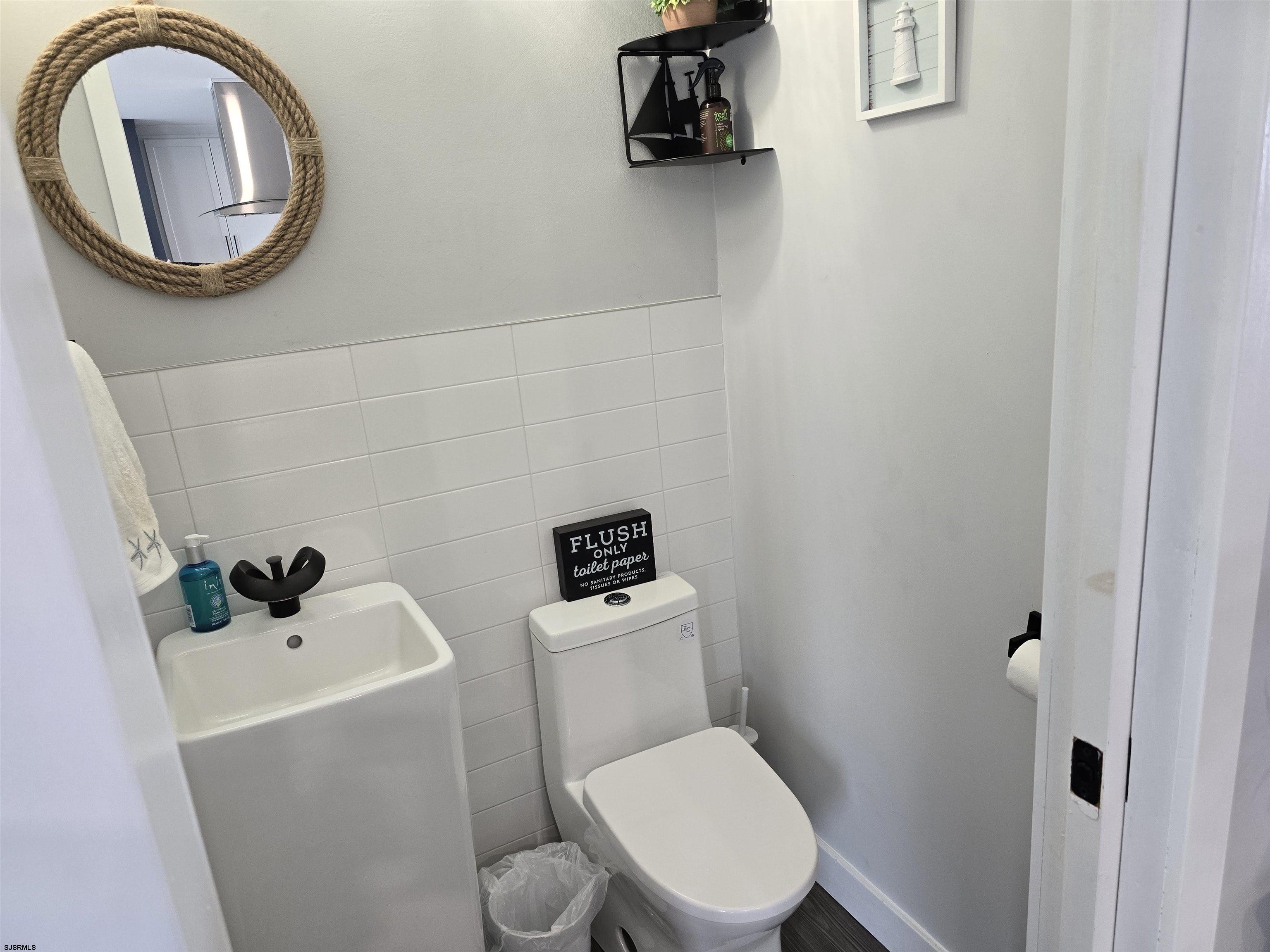 Brigantine, New Jersey 08203, United States, 4 Bedrooms Bedrooms, ,3 BathroomsBathrooms,Residential,Active,90079