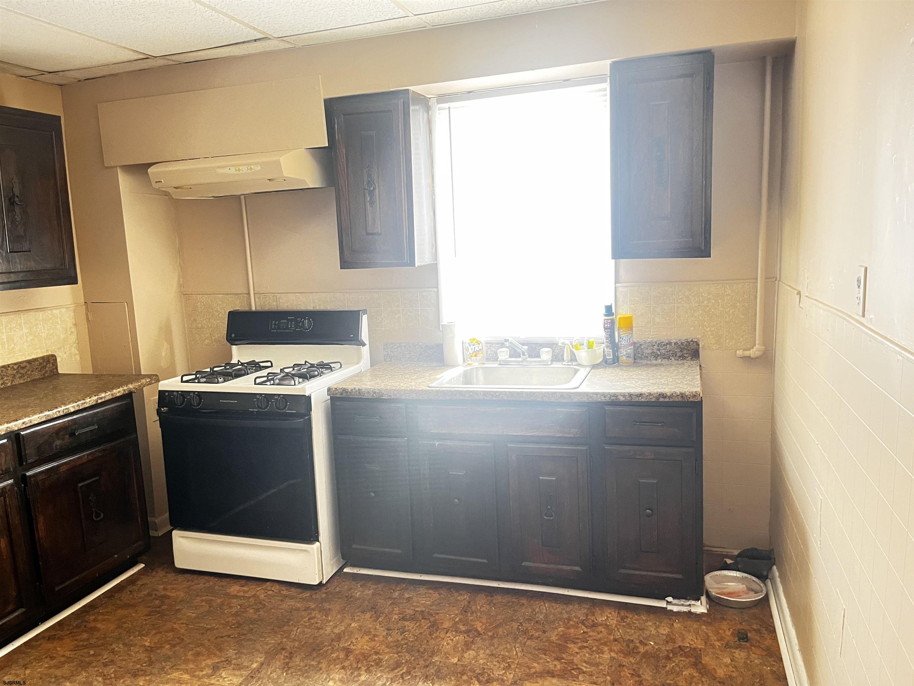 Atlantic City, New Jersey 08401, United States, 3 Bedrooms Bedrooms, ,2 BathroomsBathrooms,Residential,Active,122990