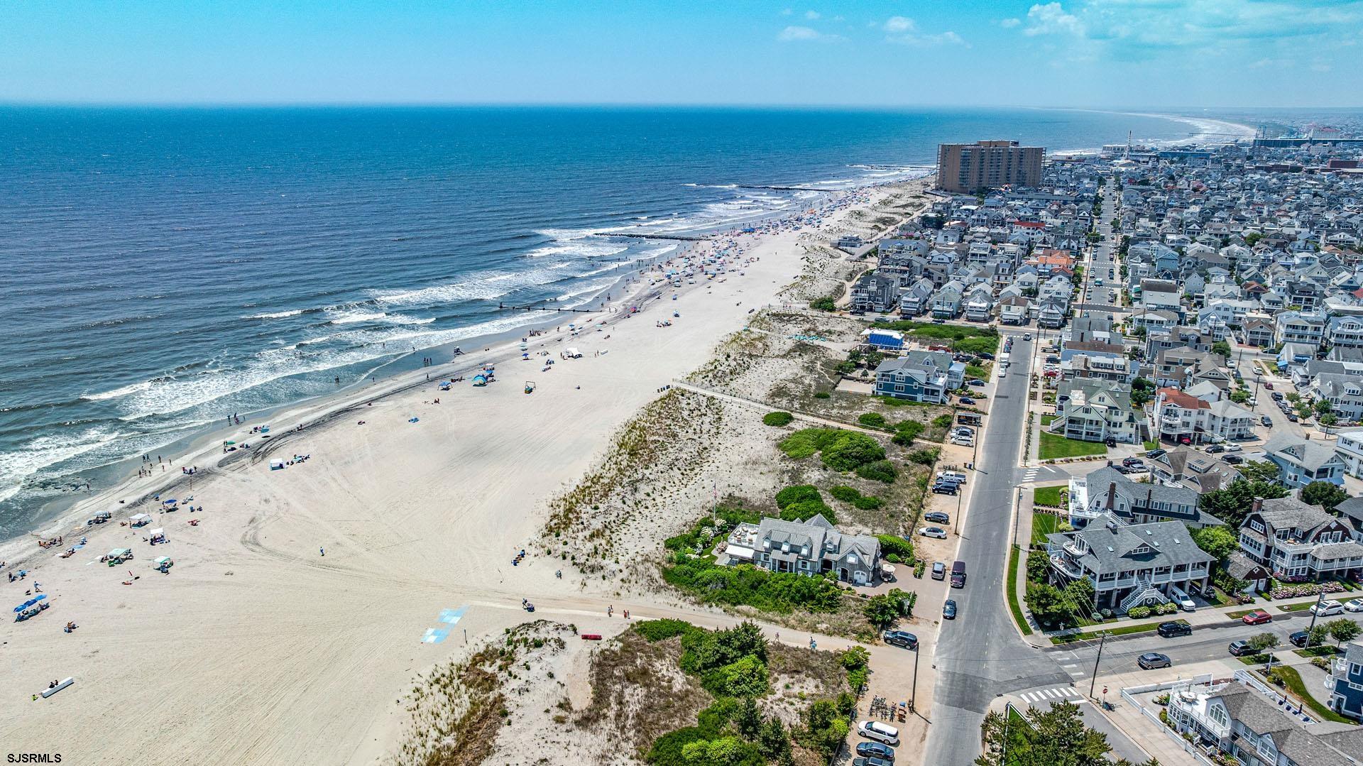 Ocean City, New Jersey 08226, United States, 6 Bedrooms Bedrooms, ,5 BathroomsBathrooms,Residential,Active,170396