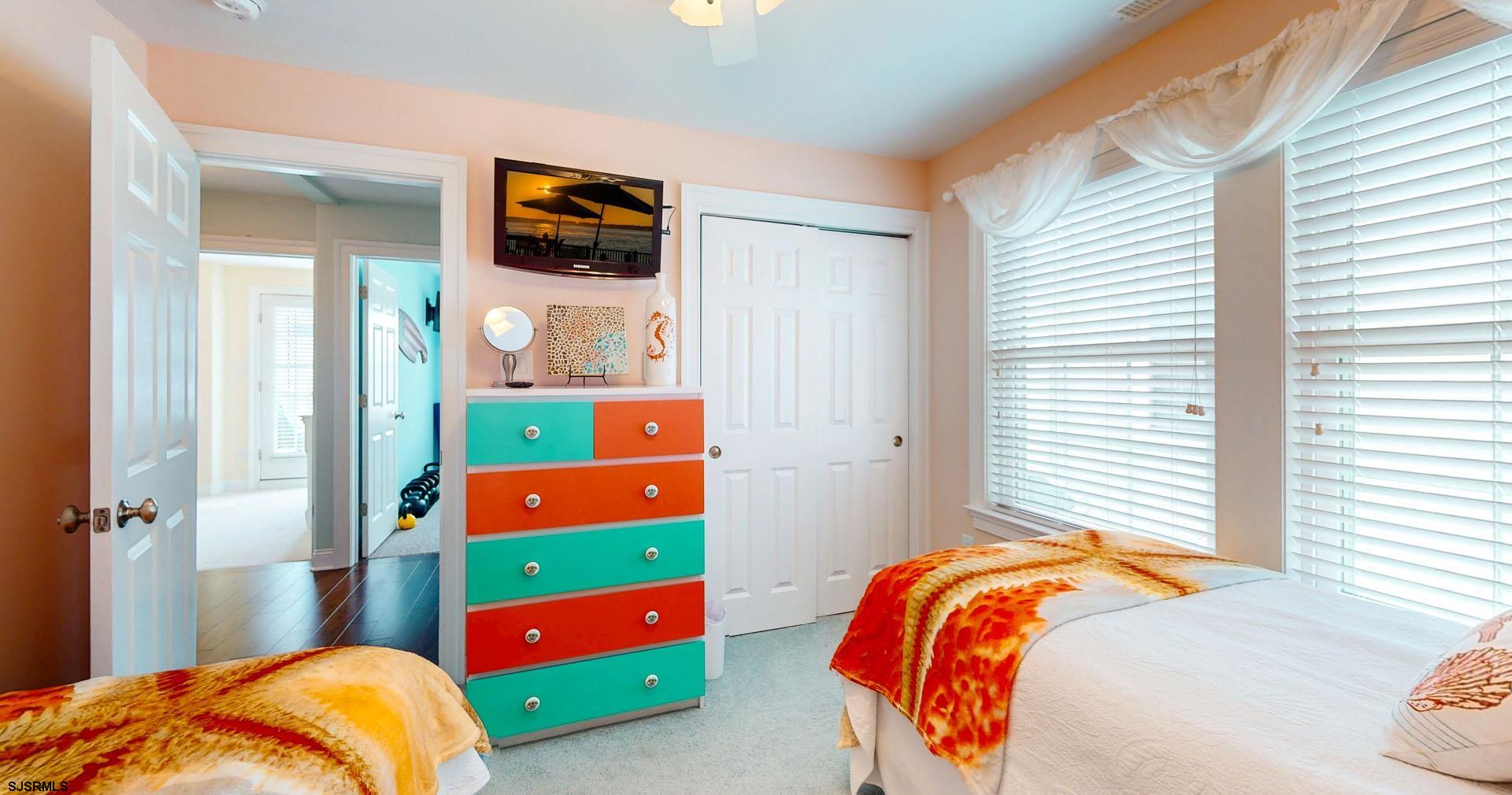 Ocean City, New Jersey 08226, United States, 6 Bedrooms Bedrooms, ,5 BathroomsBathrooms,Residential,Active,170396